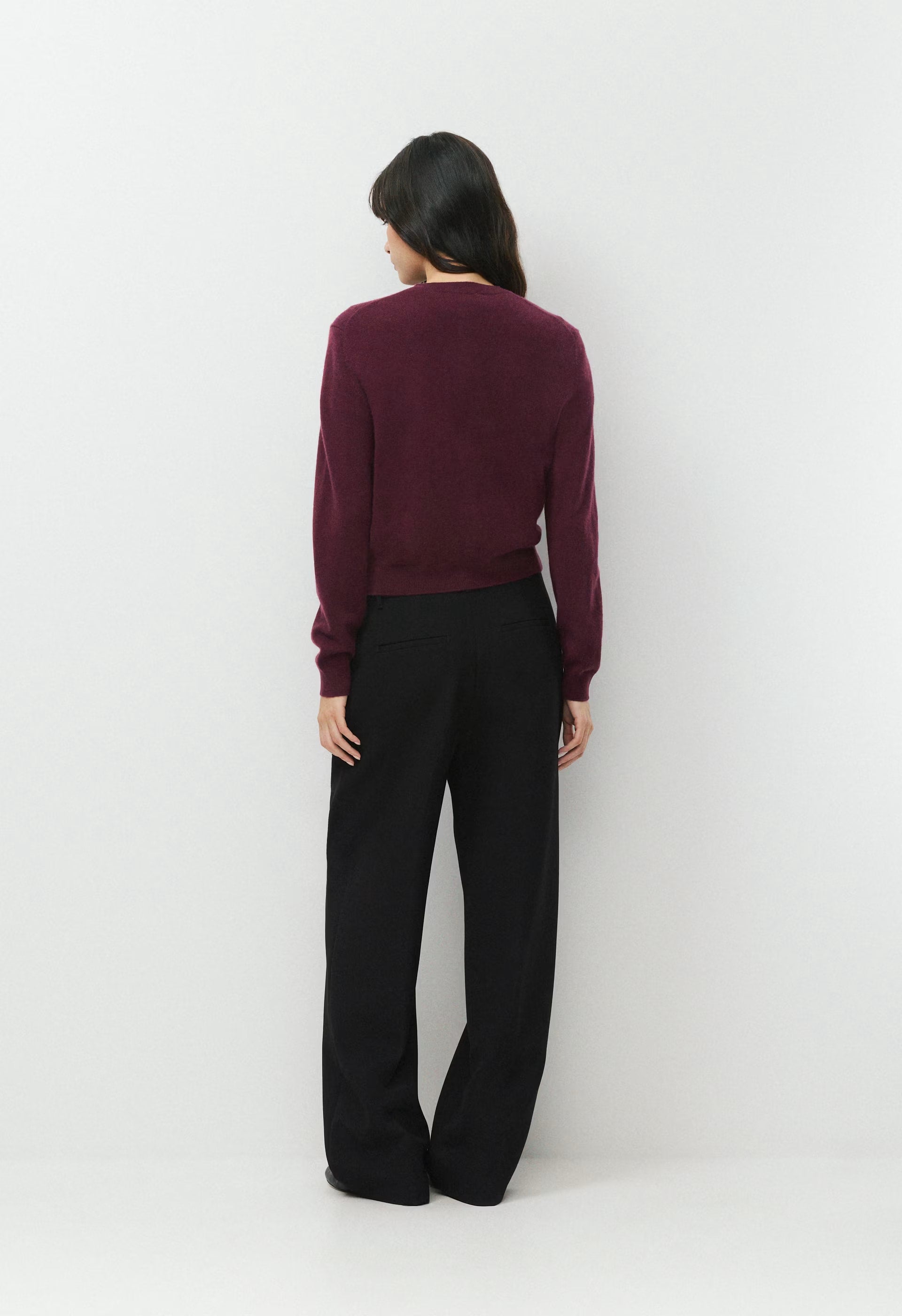 Bare Cashmere Noteworthy Cardigan - GALA PLUM