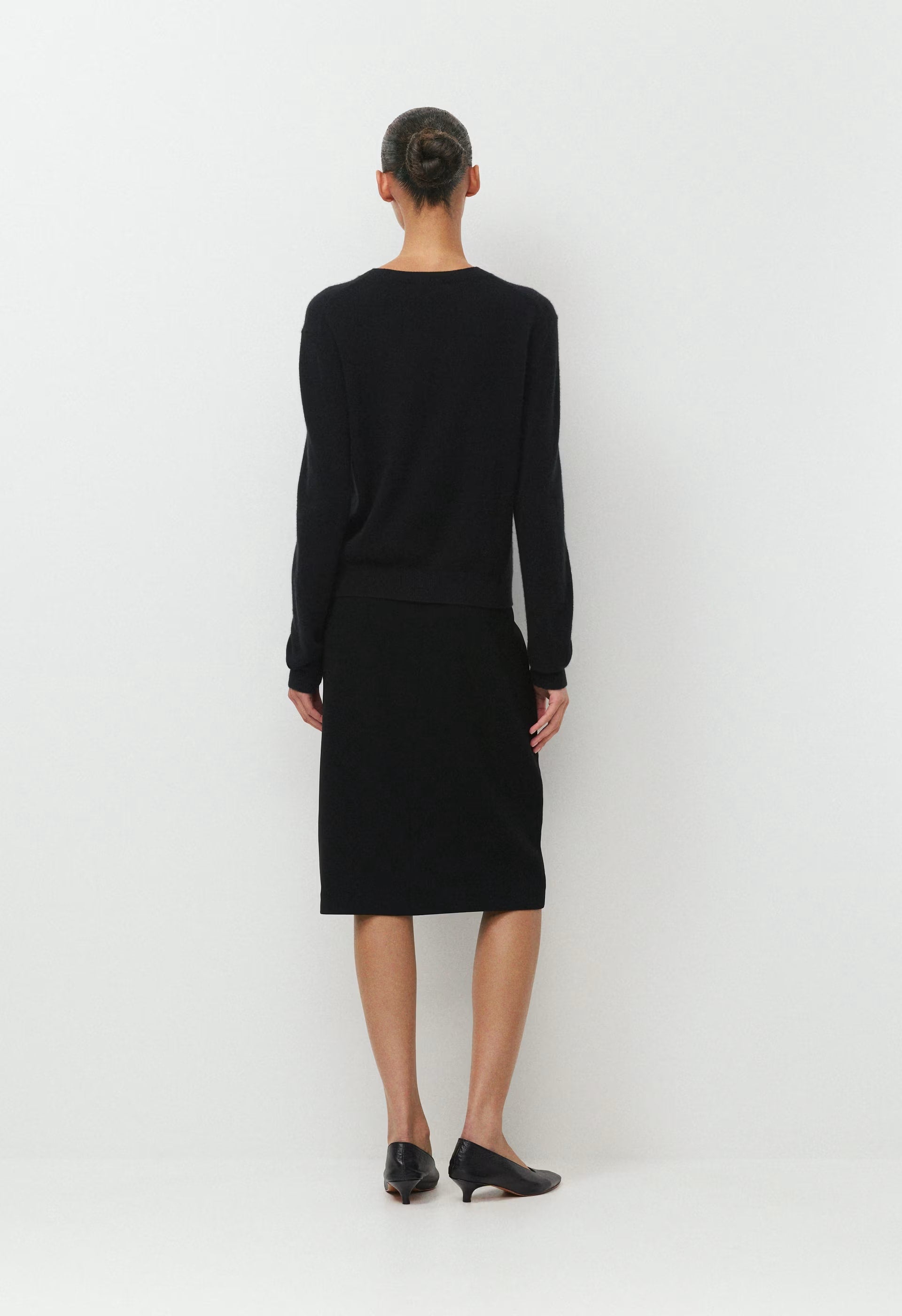 Bare Cashmere Bloor Sweater - BLACK