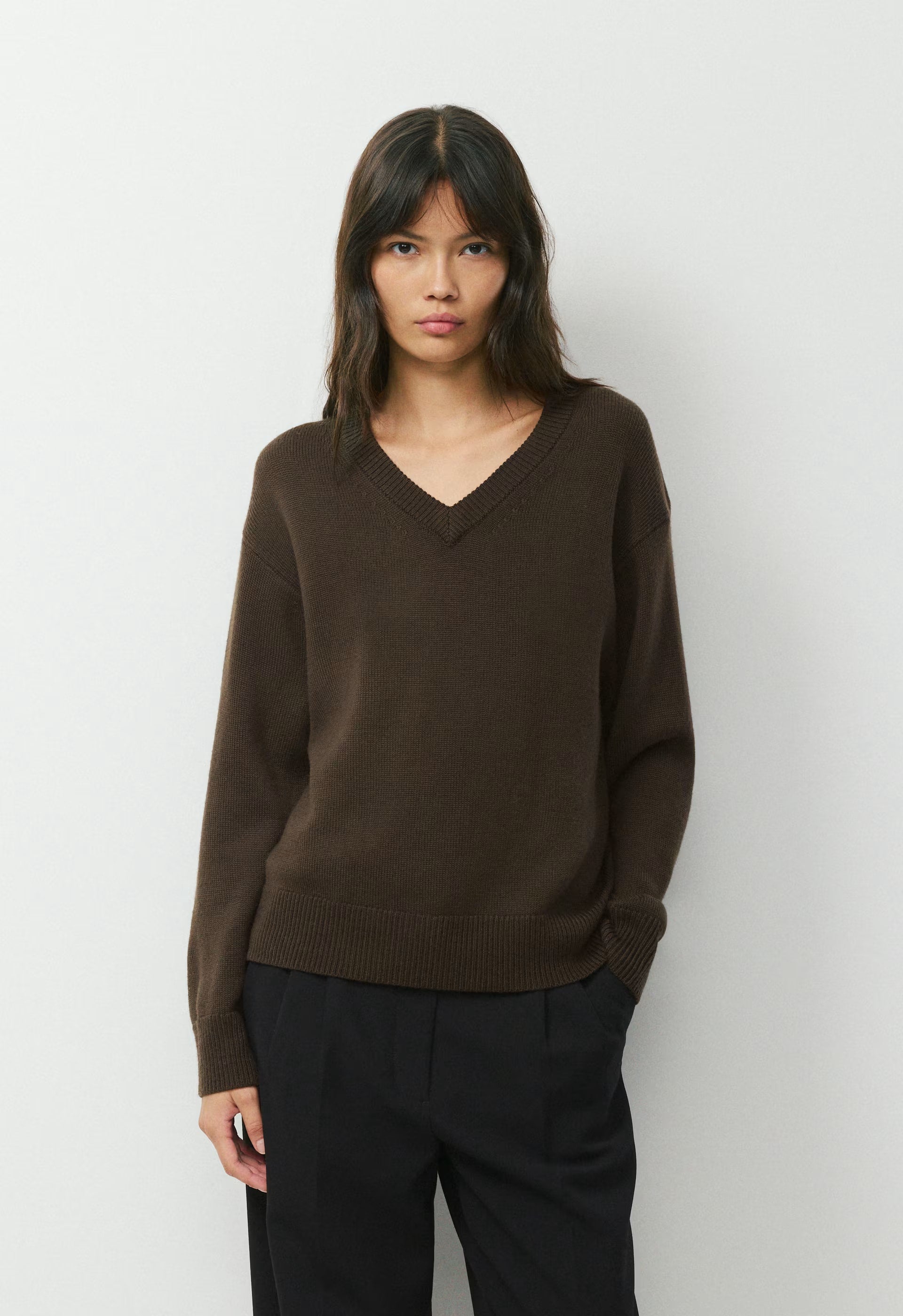 Essential Merino Wool Angle Sweater - CACAO NIB BROWN
