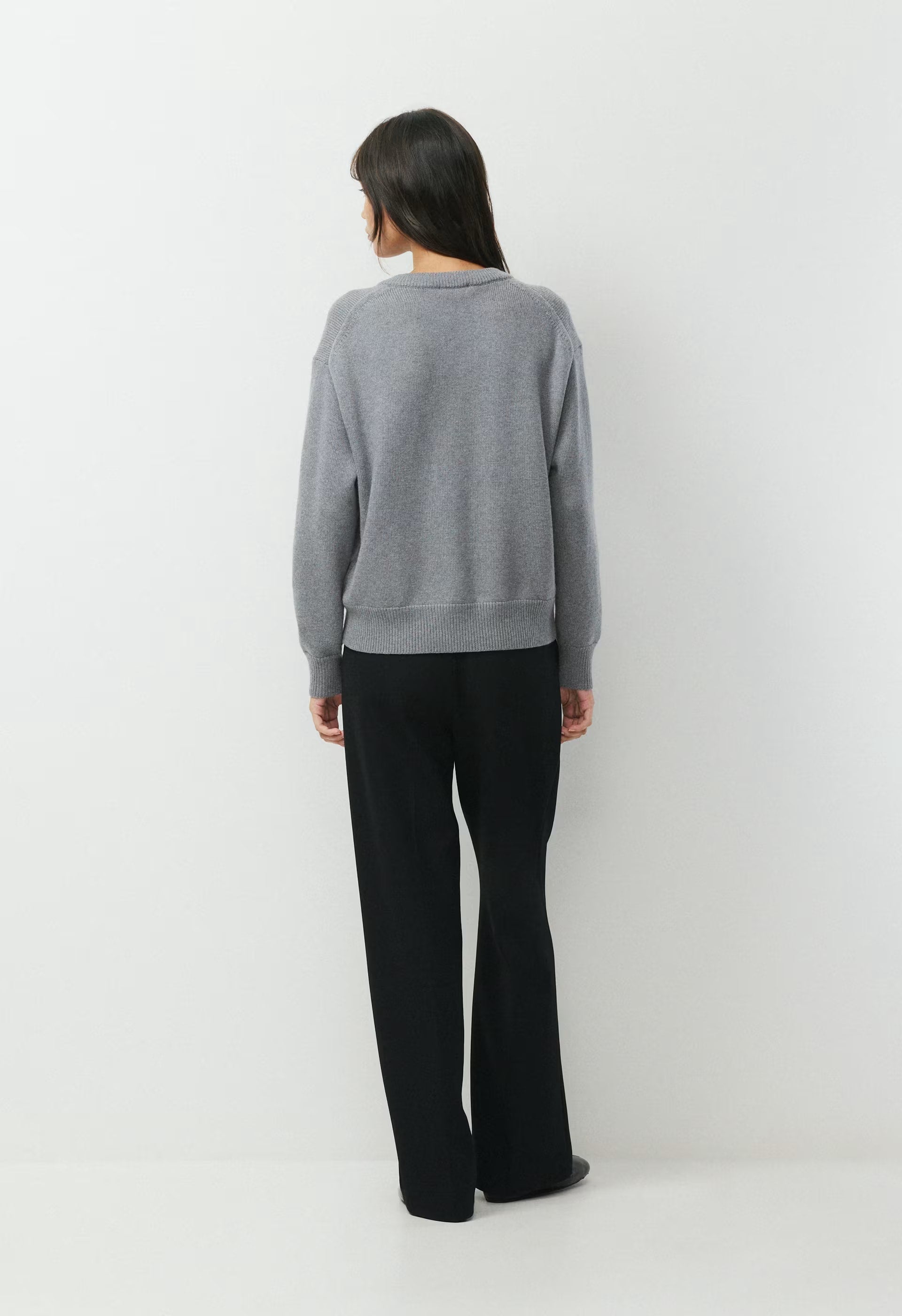 Essential Merino Wool Angle Sweater - HEATHER DARK GREY