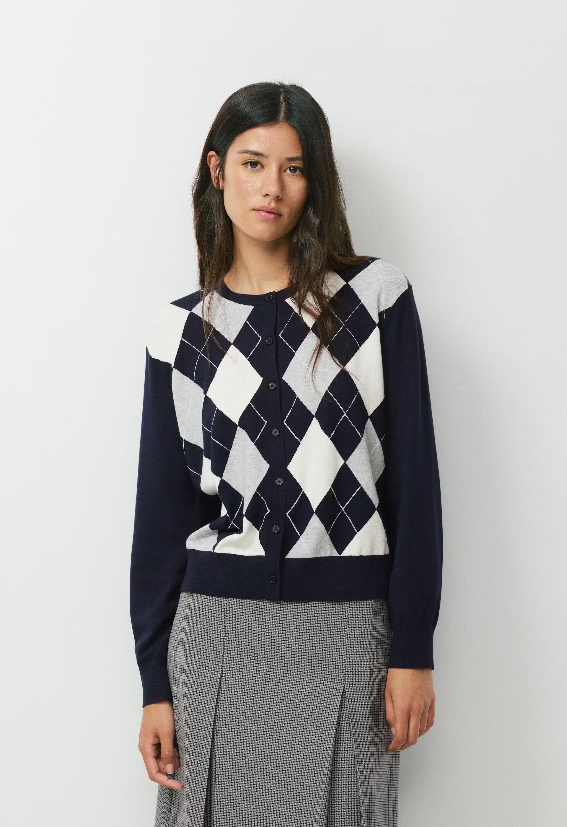 Passage Cardigan - Wonder Yarn - BLACK
