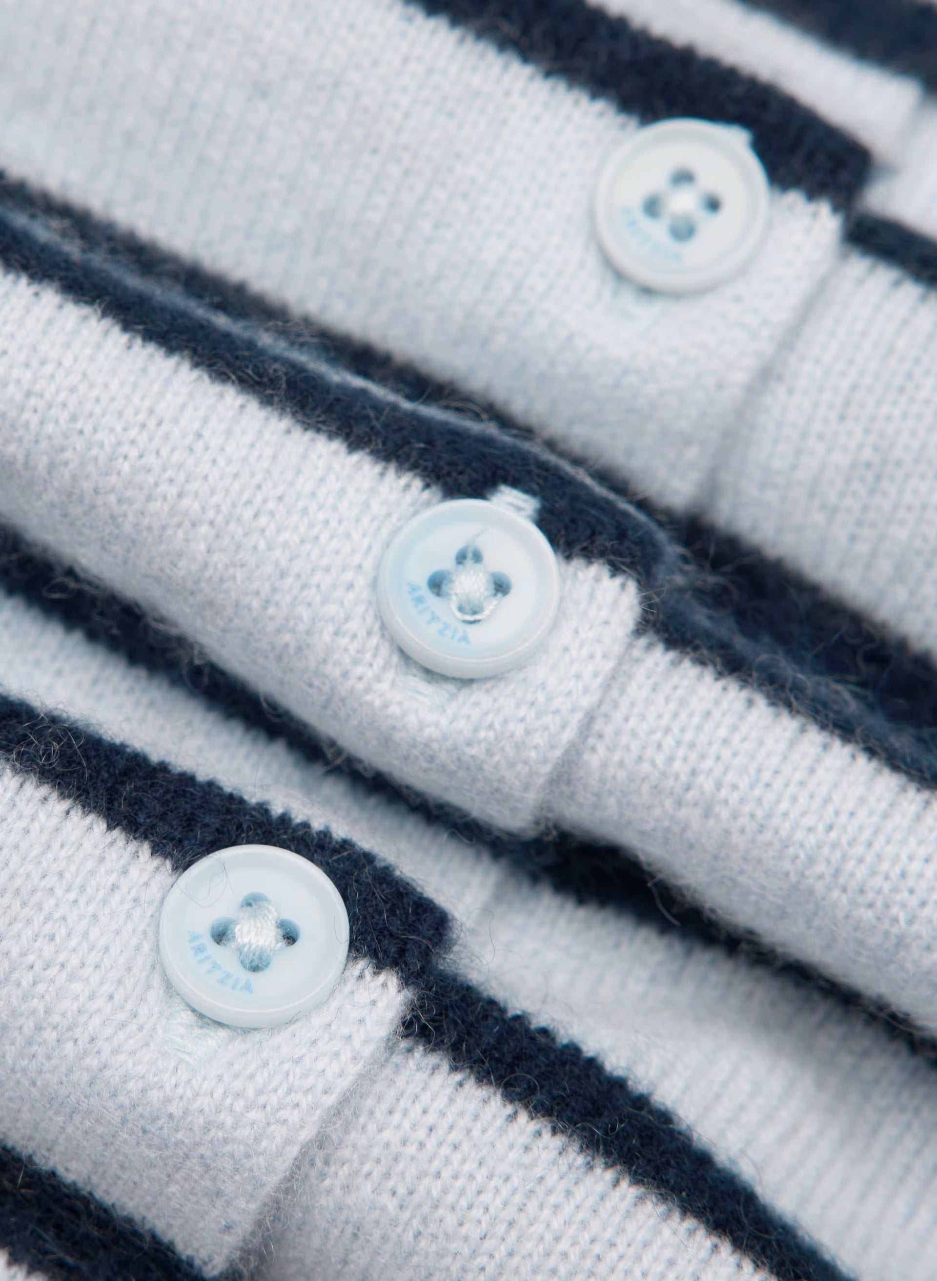 Bare Cashmere Noteworthy Shortsleeve Cardigan - PLNAR/ADMRLNV