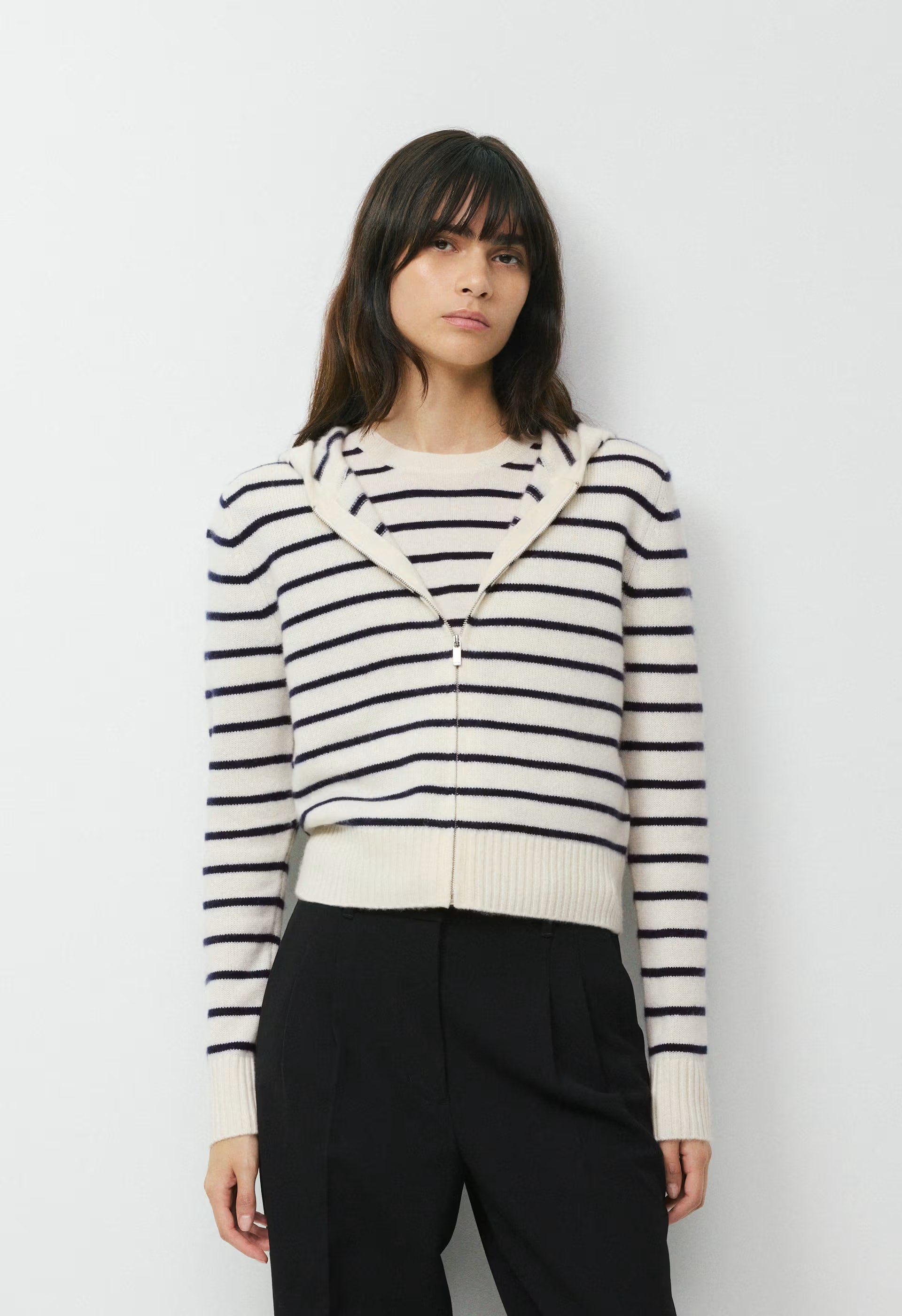Essential Cashmere Idyllic Zip Hoodie - LGHT BRCH/ADML NVY