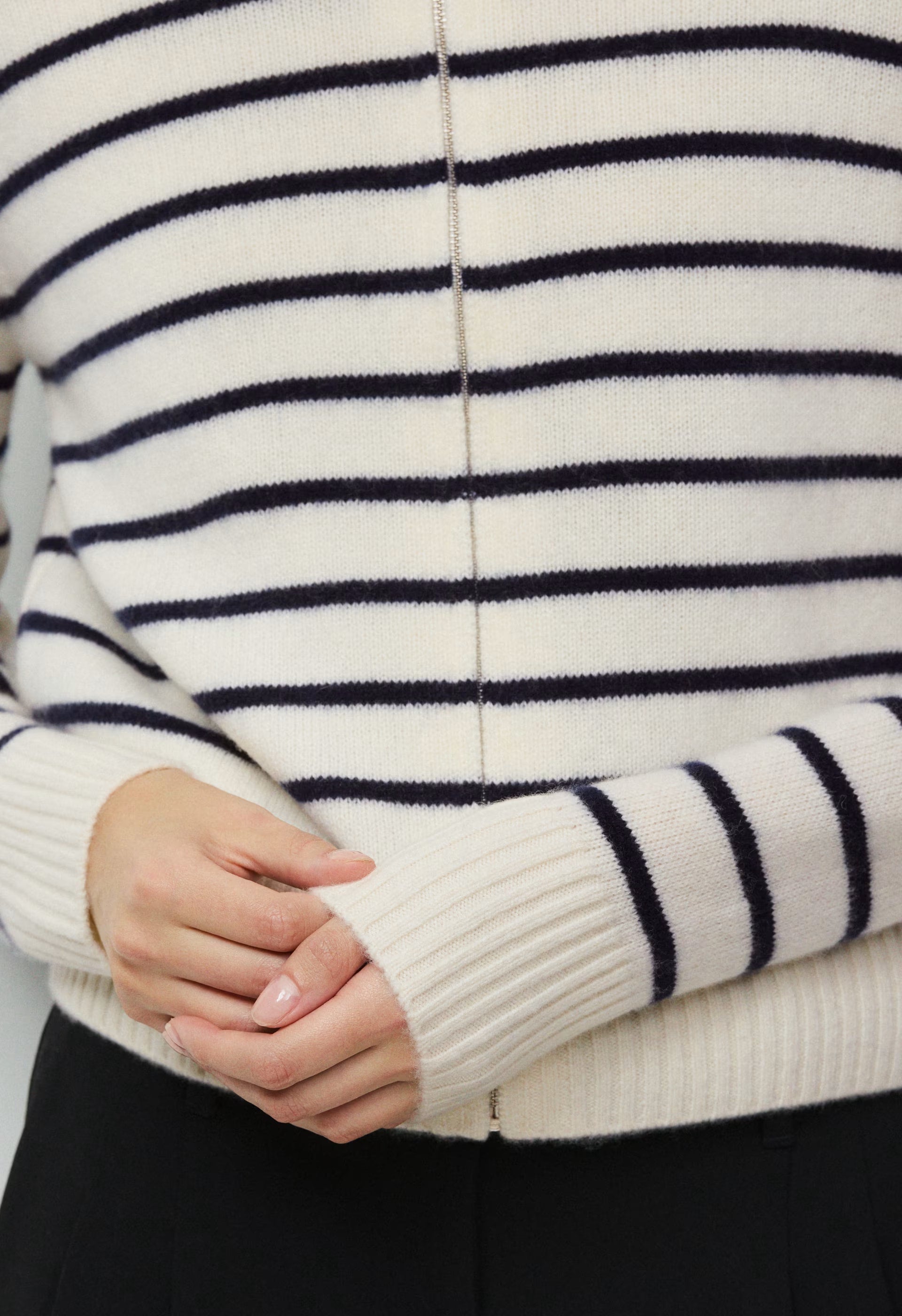 Essential Cashmere Idyllic Zip Hoodie - LGHT BRCH/ADML NVY