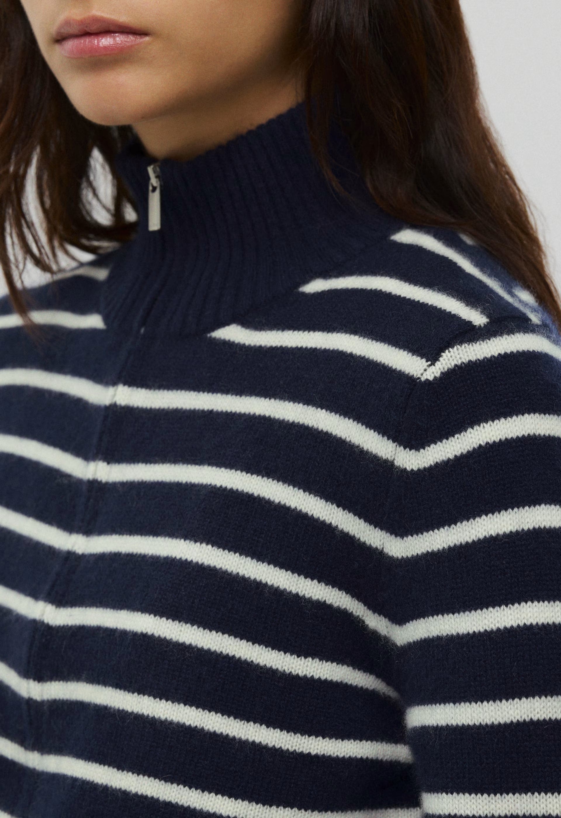 Essential Cashmere Catalogue Zip-Up - ADMIRAL NVY/LT BIRCH