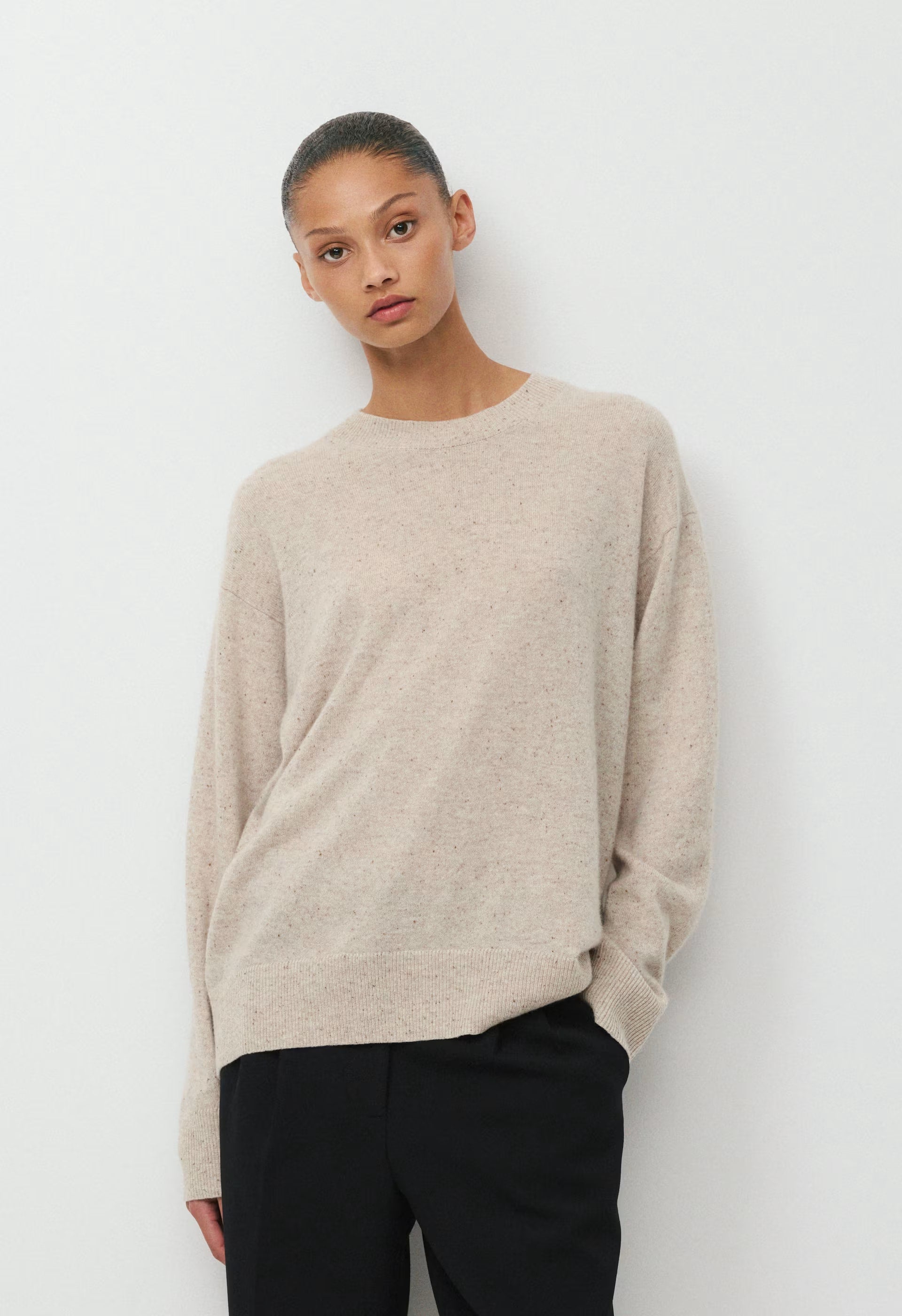 Bare Cashmere Meticulous Sweater - SPECKLED MRCN BEIGE