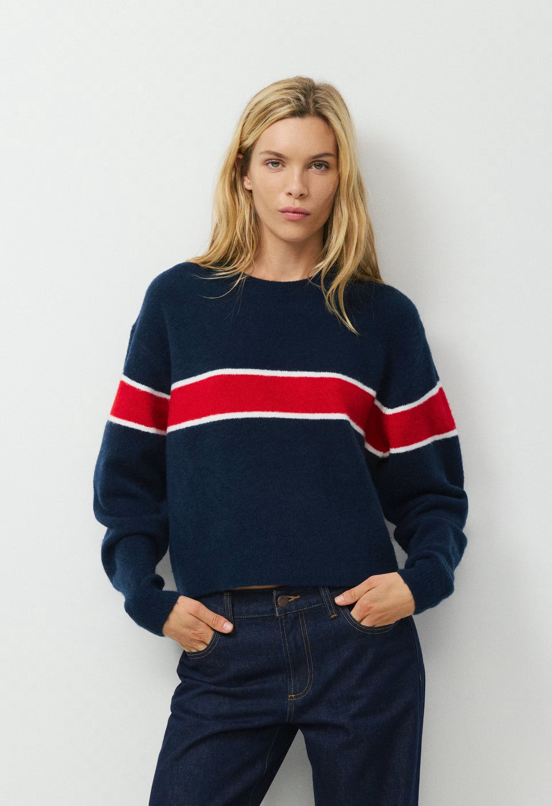 Outpost Sweater - ADMRL NAVY/FLSHNG RED