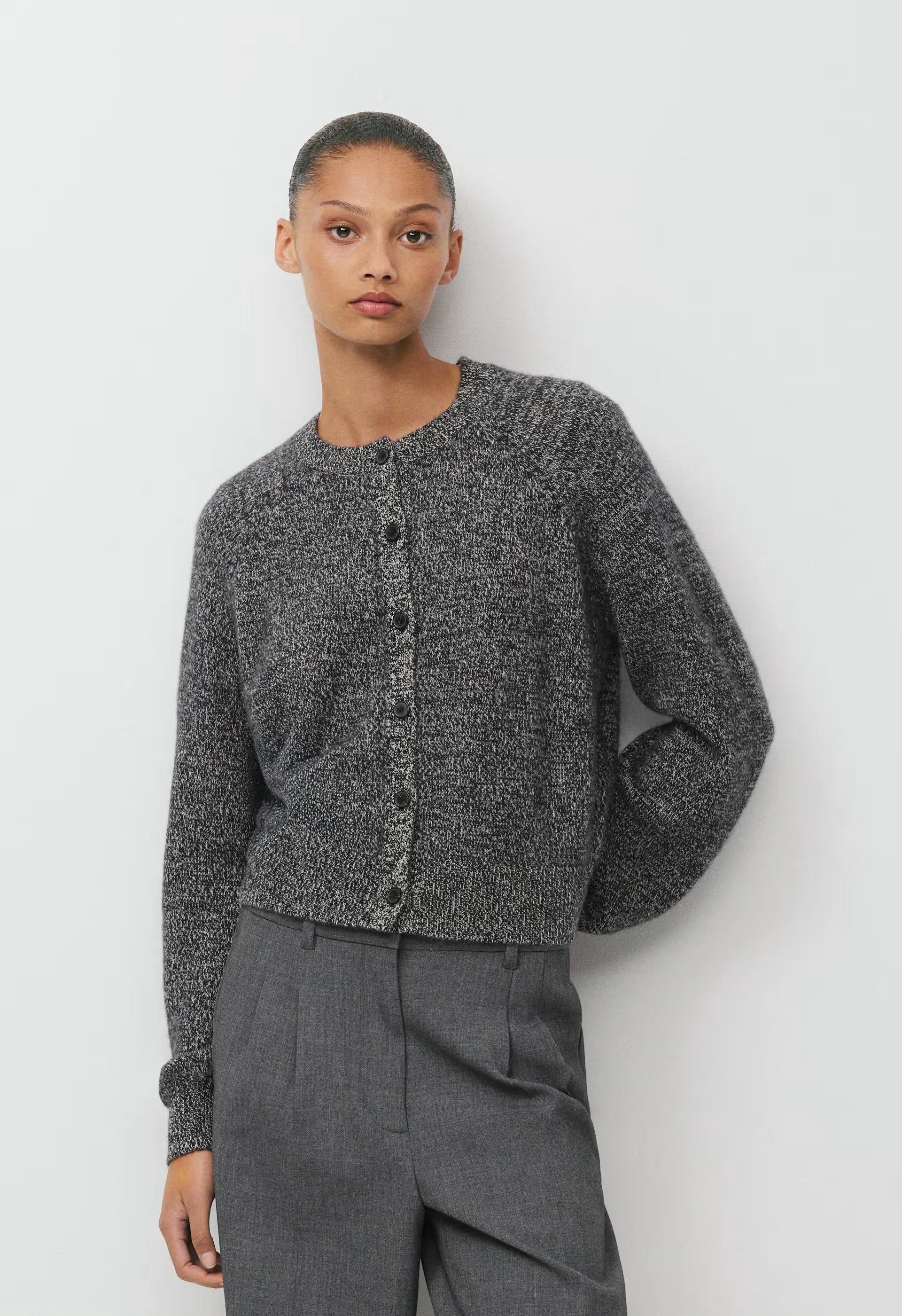 Essential Wool Cashmere London Cardigan - BLK/HTR LIGHT GREY