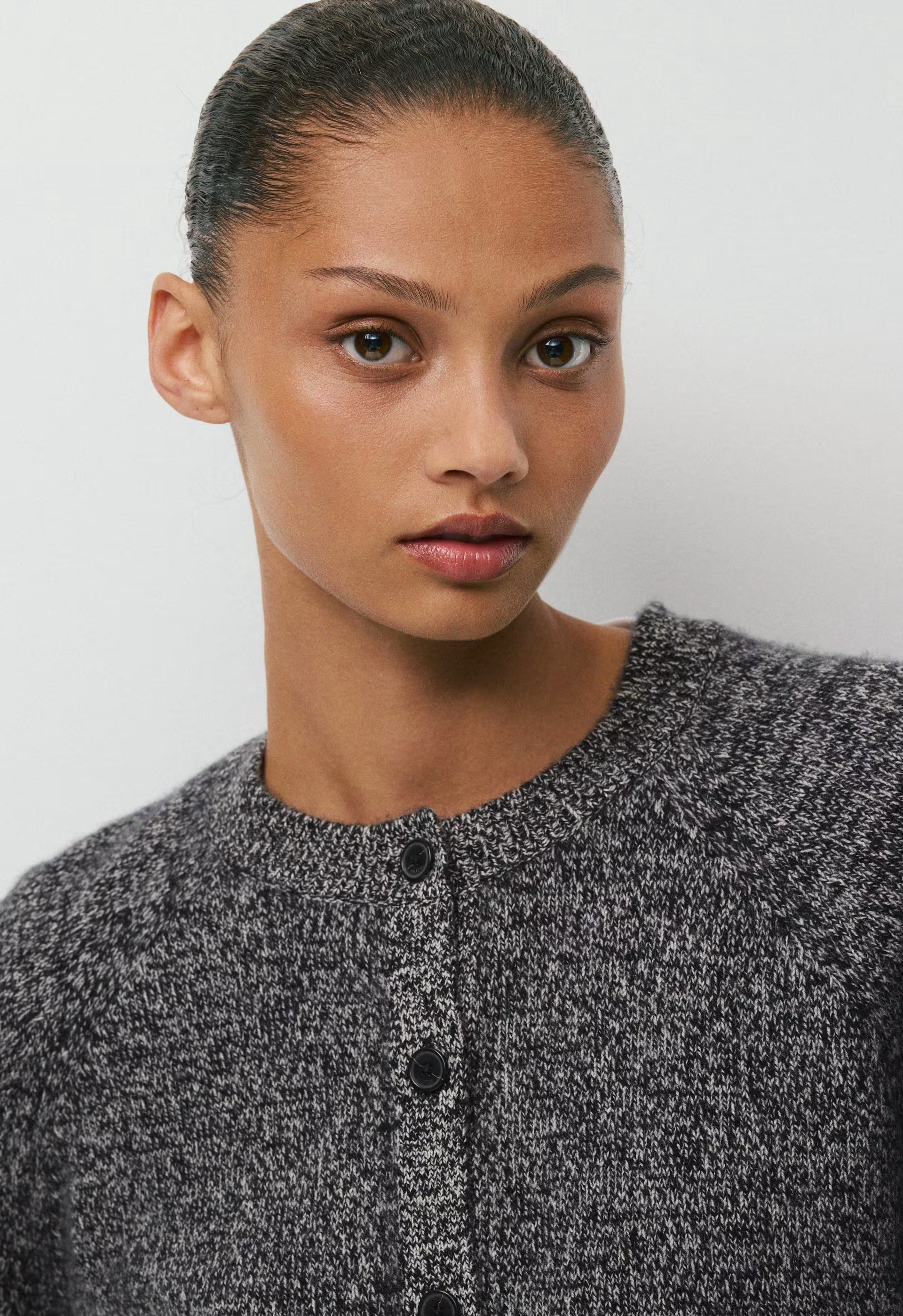 Essential Wool Cashmere London Cardigan - BLK/HTR LIGHT GREY