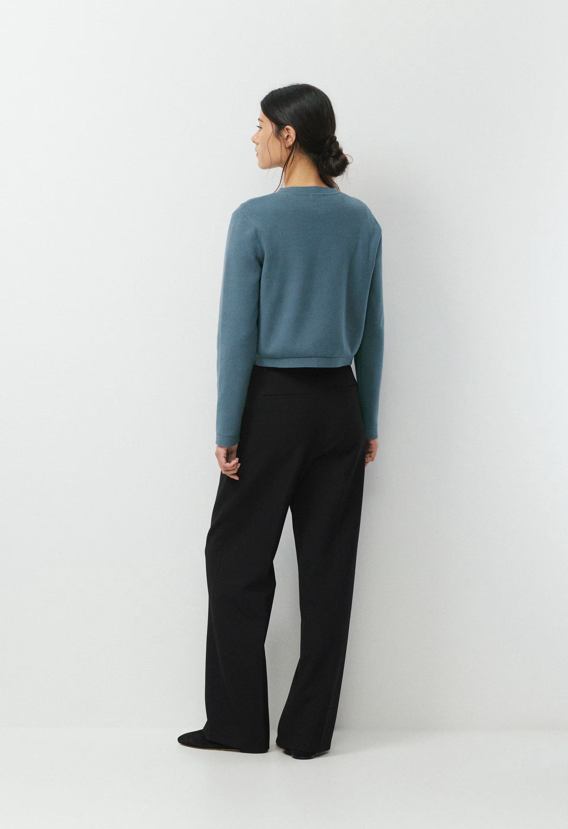 Approach Cardigan - Wonder Yarn - BLUE MIRAGE