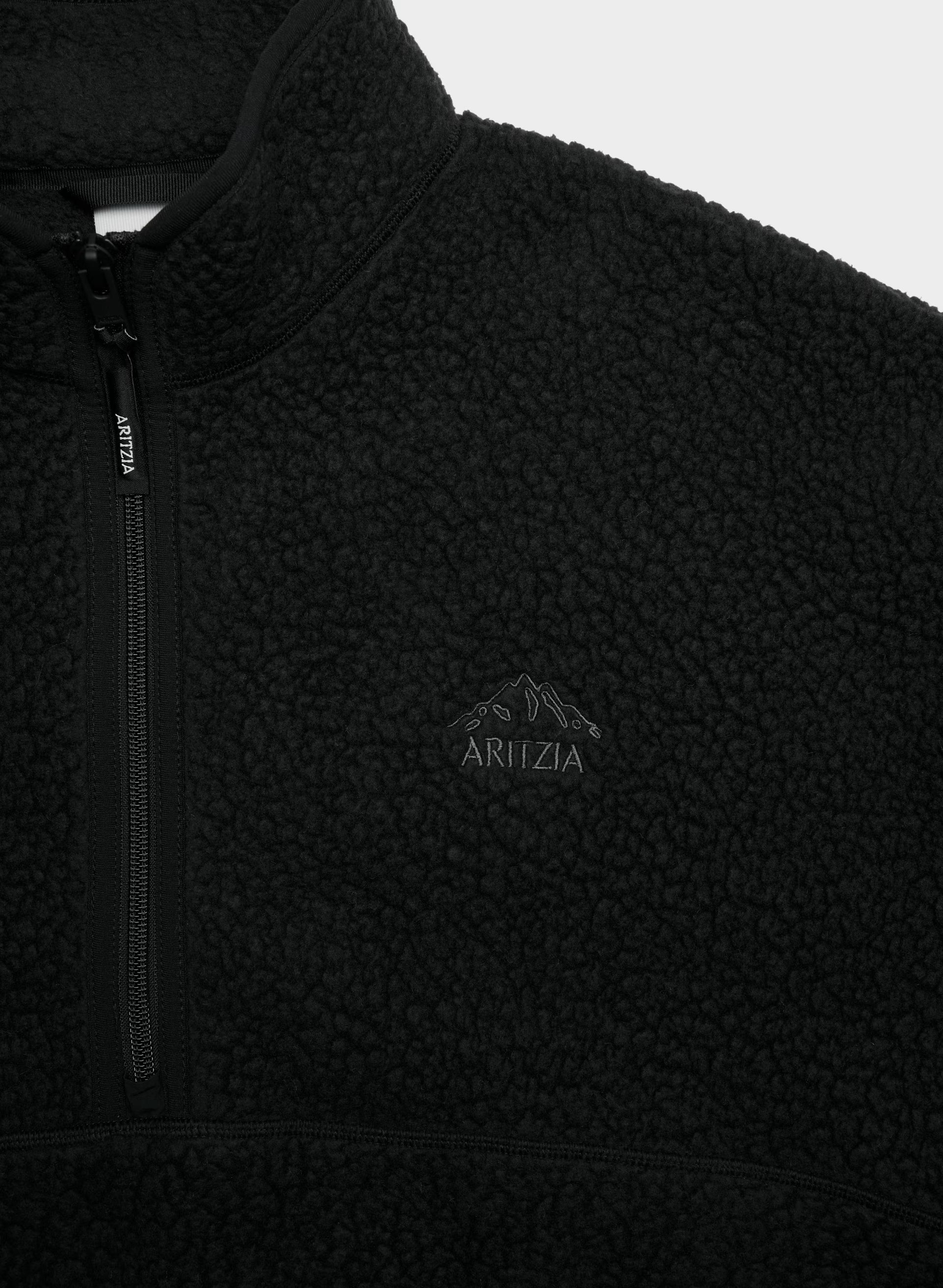 Polartec® Thermal Pro™ Highlands Hip Mockneck - BLACK