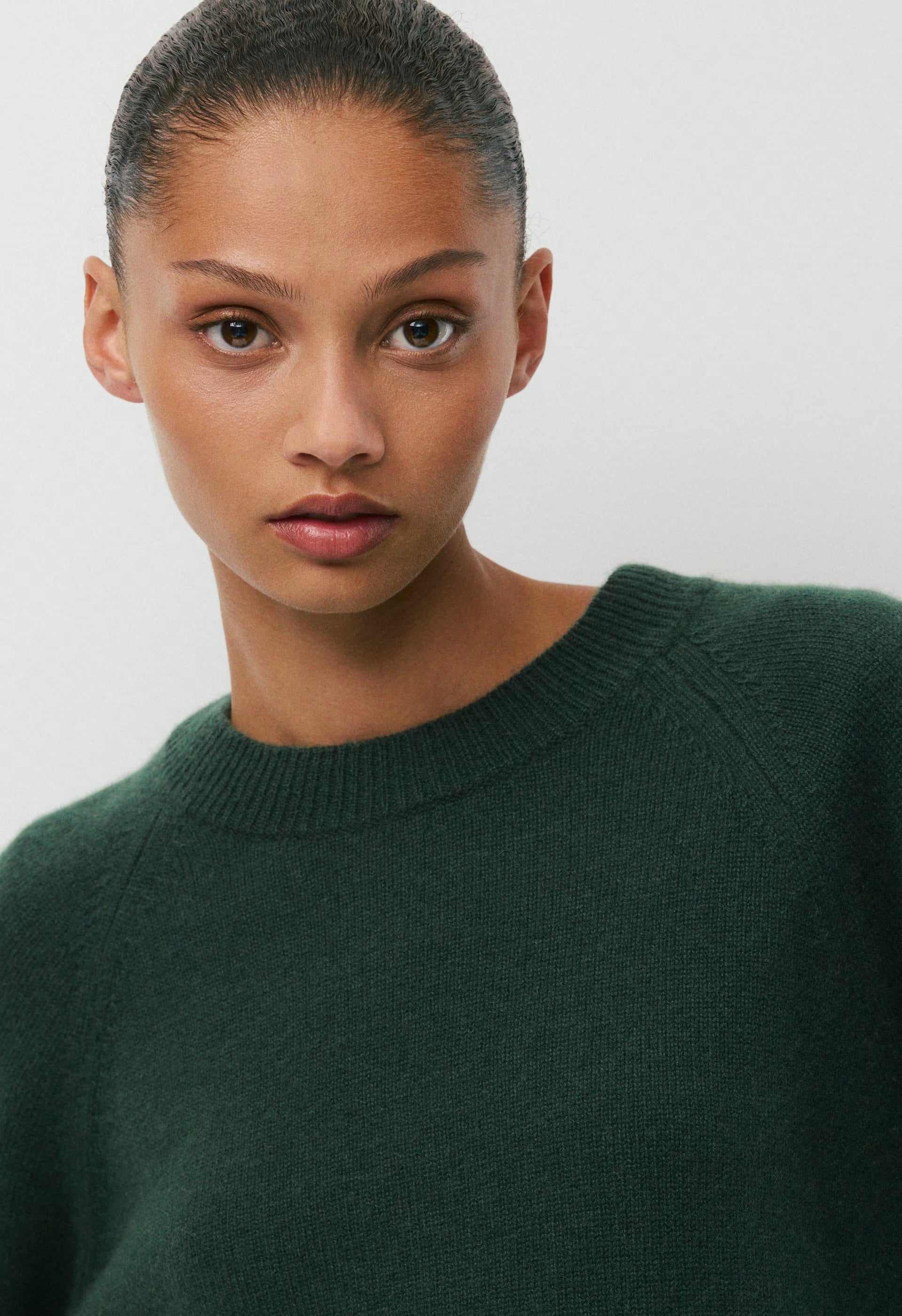 Essential Wool Cashmere Isabelle Sweater - FIGTREE GREEN