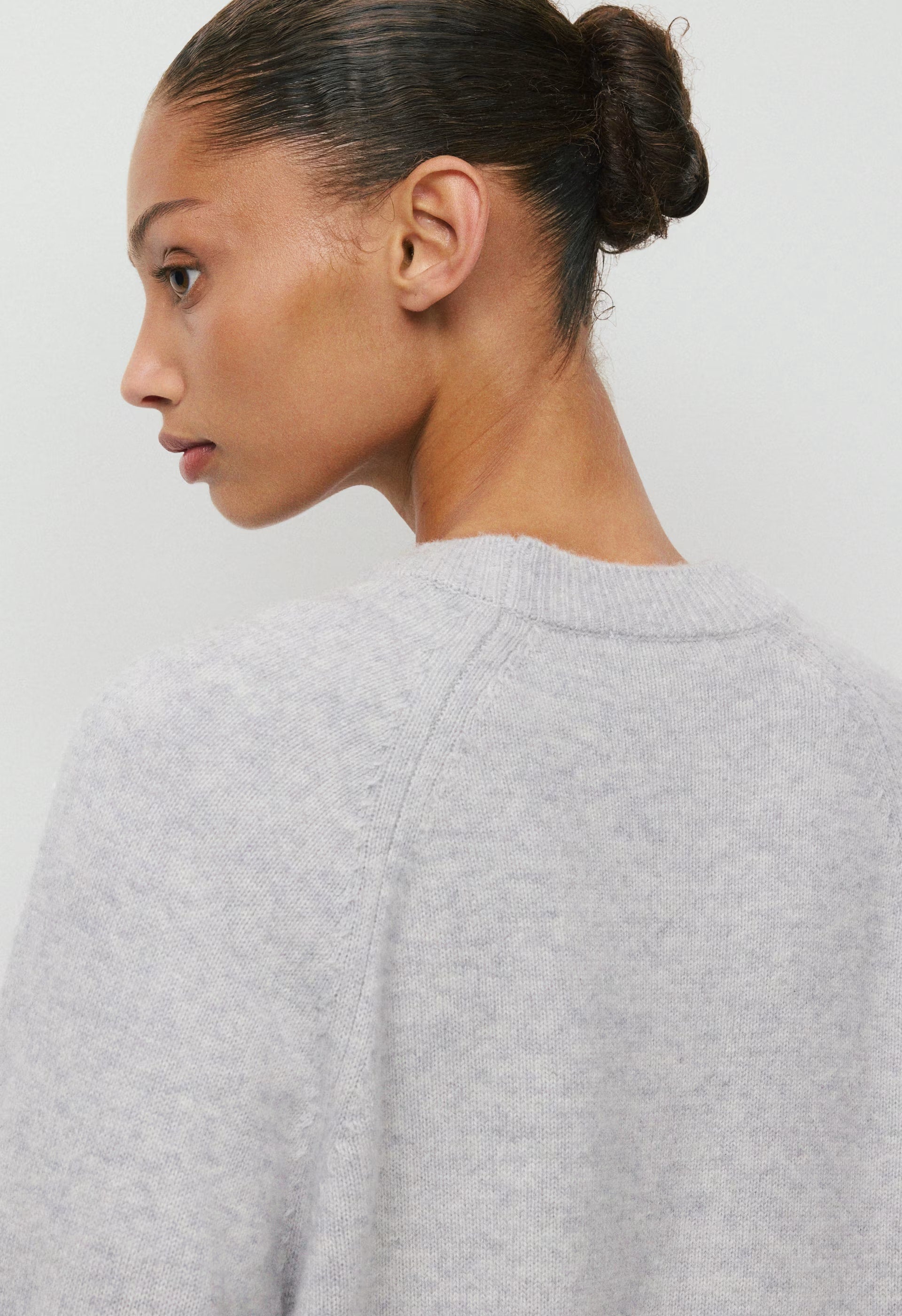 Essential Wool Cashmere Isabelle Sweater - HEATHER CHROME