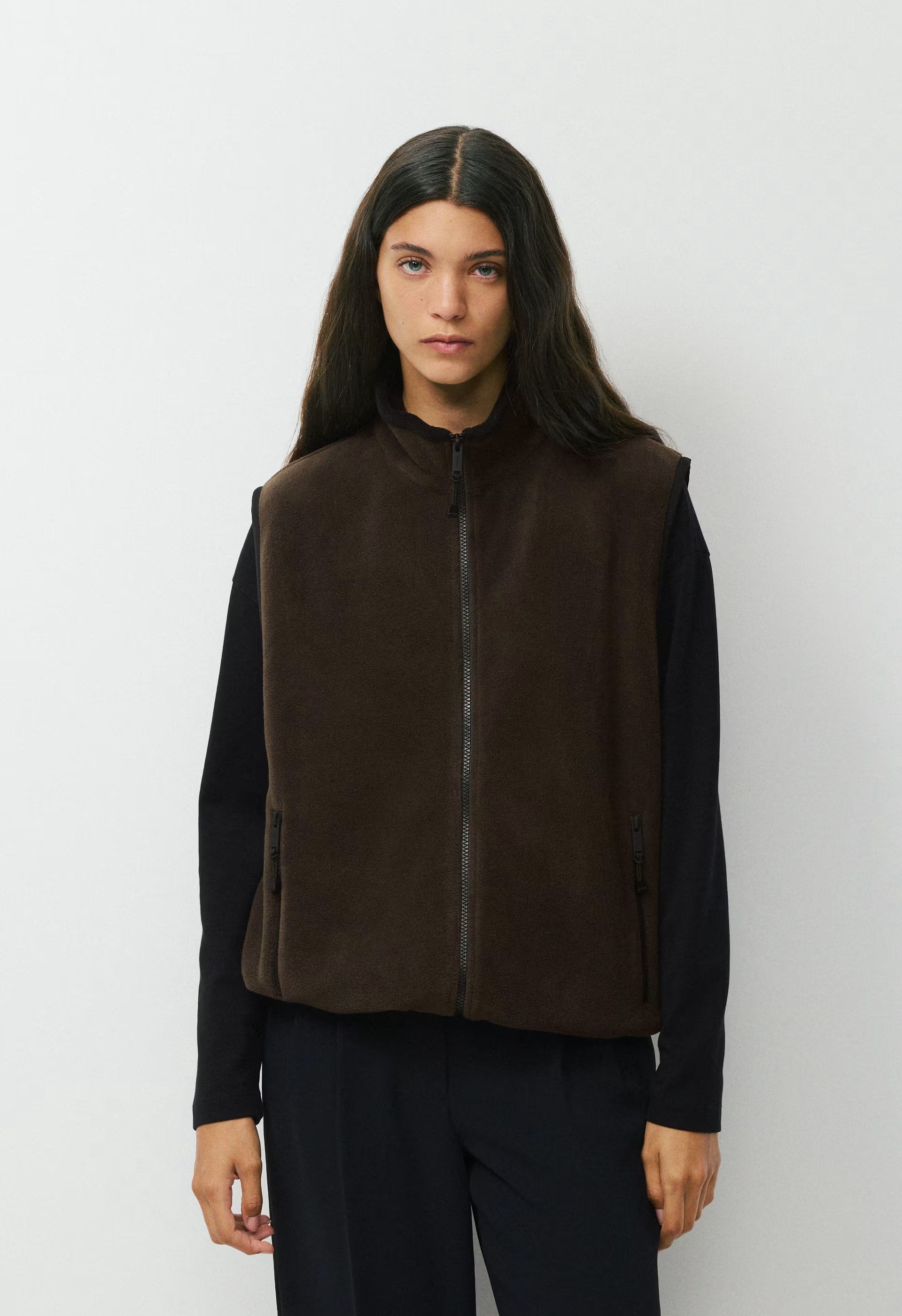 Riverbend Vest - Bigfoot Fleece - CACAO NIB BROWN