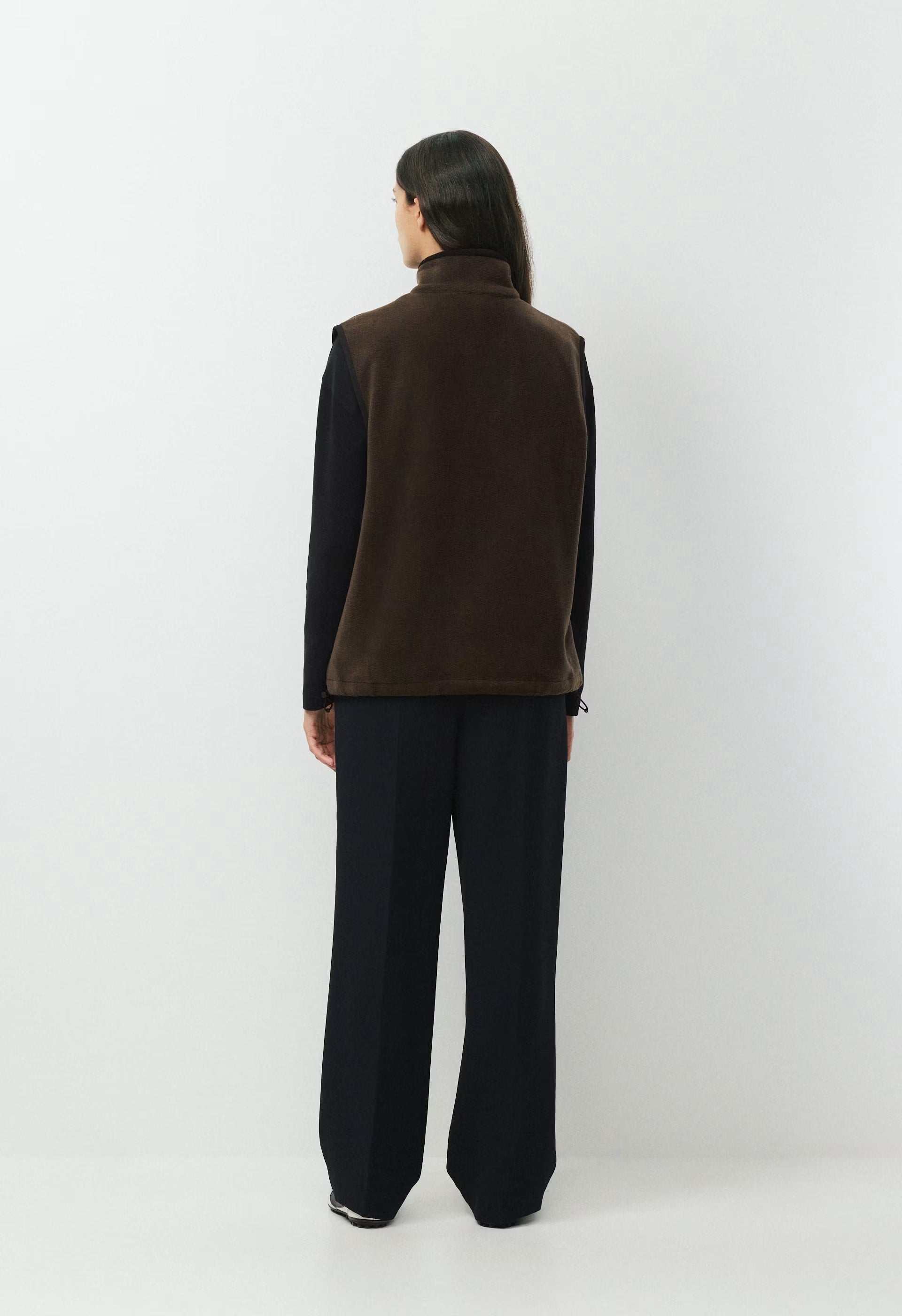 Riverbend Vest - Bigfoot Fleece - CACAO NIB BROWN