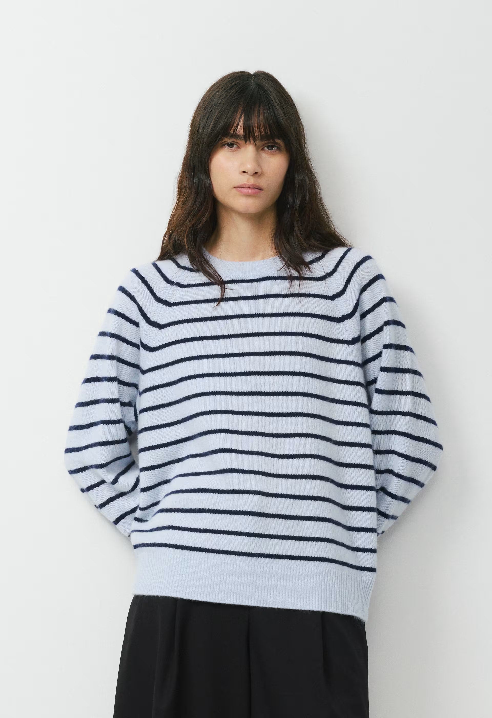Essential Wool Cashmere Isabelle Sweater - PLNAR/ADMRLNV