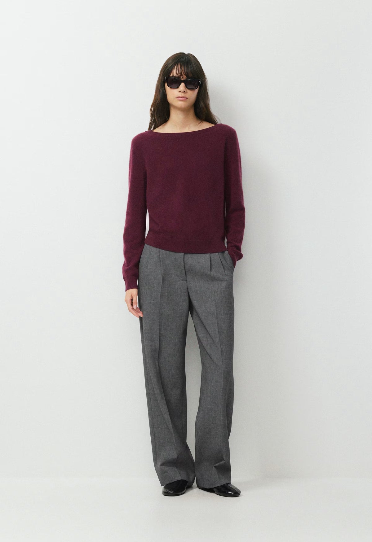 Bare Cashmere Magnific Sweater - GALA PLUM