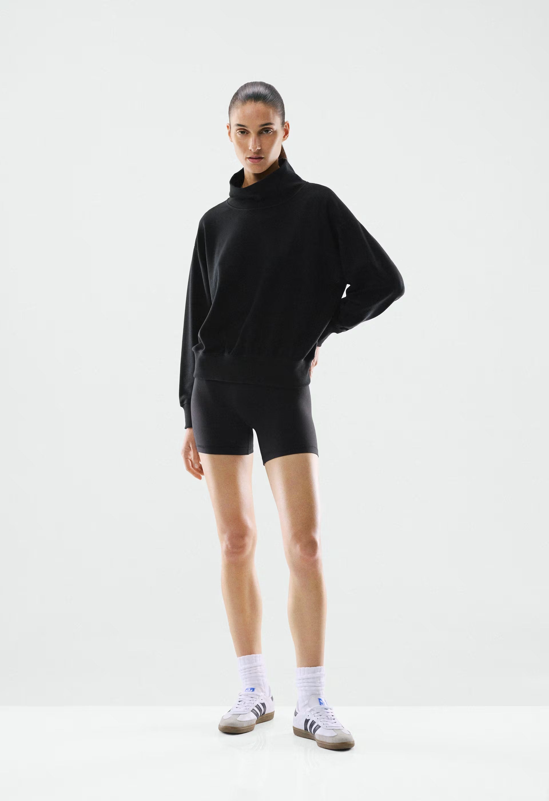 Wafflex Recuperate Funnel Neck - BLACK