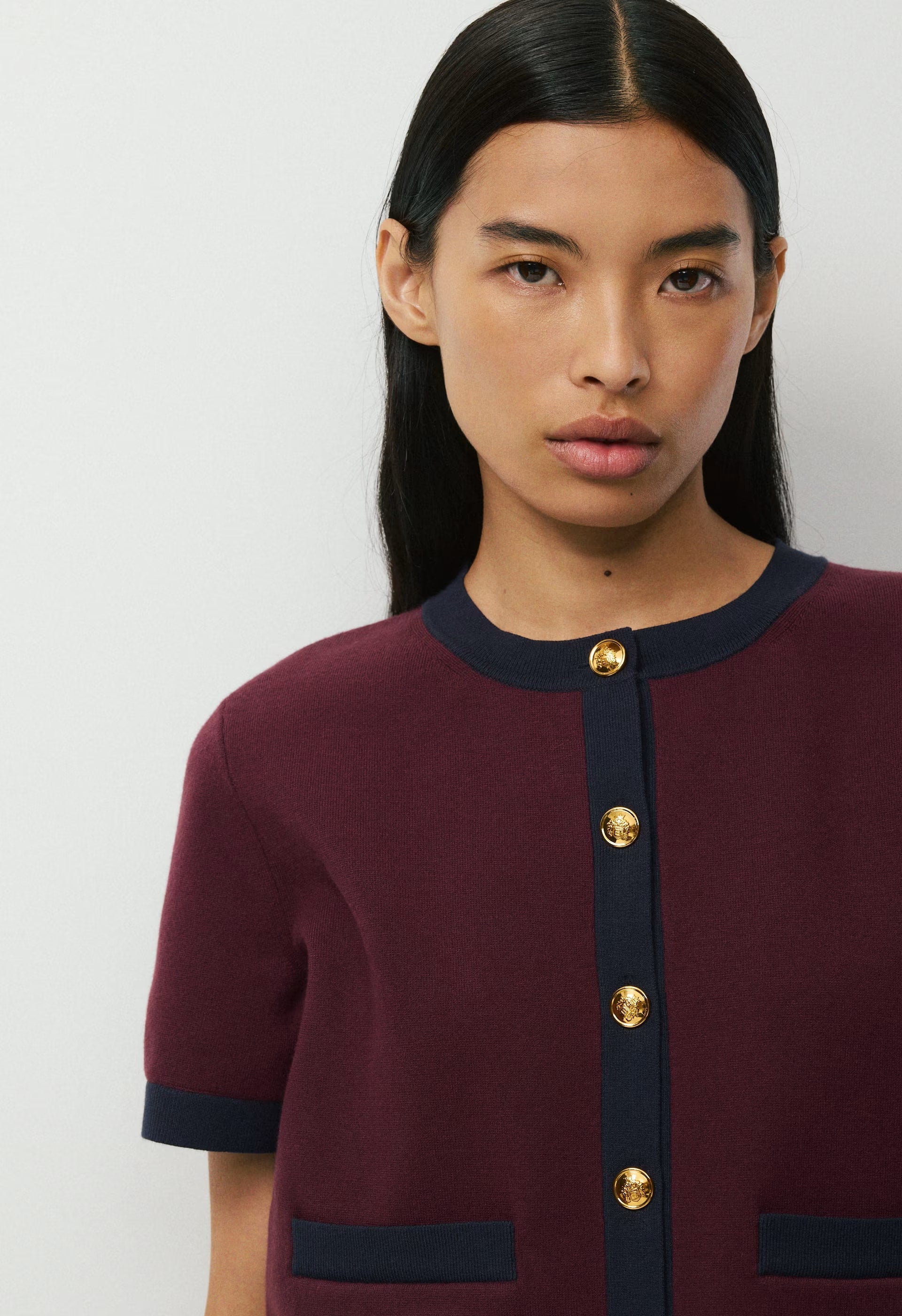 Approach Shortsleeve Cardigan - Wonder Yarn - GL PLM/DK NGHT NVY