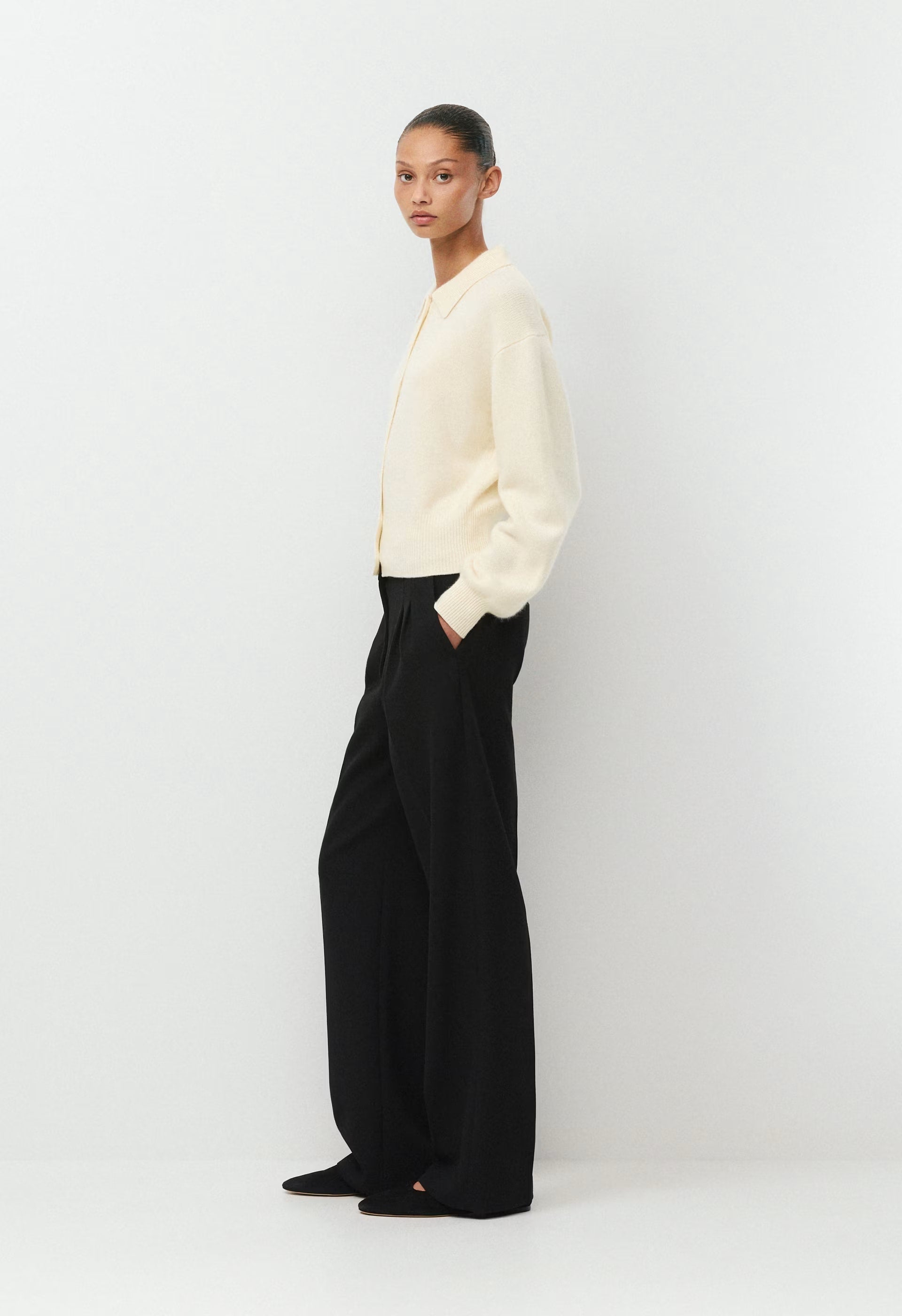 Essential Cashmere Princely Cardigan - SEASIDE CREAM