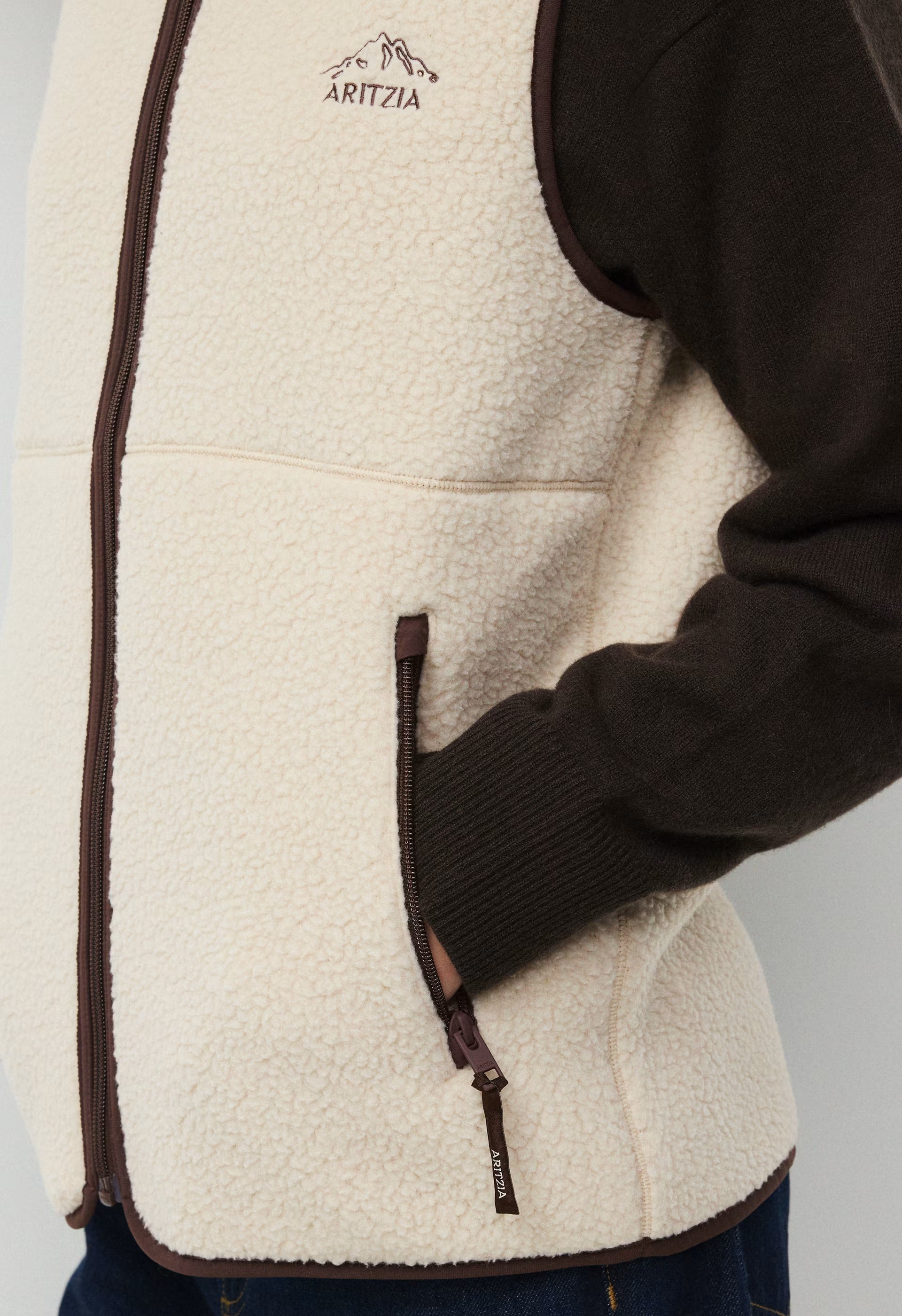 Polartec® Thermal Pro™ Ridgeline Hip Vest - MULLEIN/ RCH MCA BRN