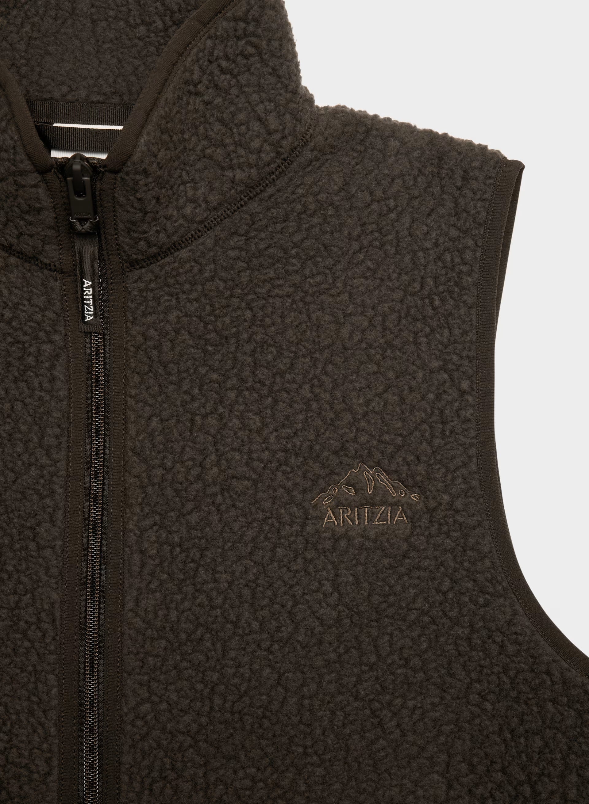 Polartec® Thermal Pro™ Ridgeline Hip Vest - CACAO NIB BROWN