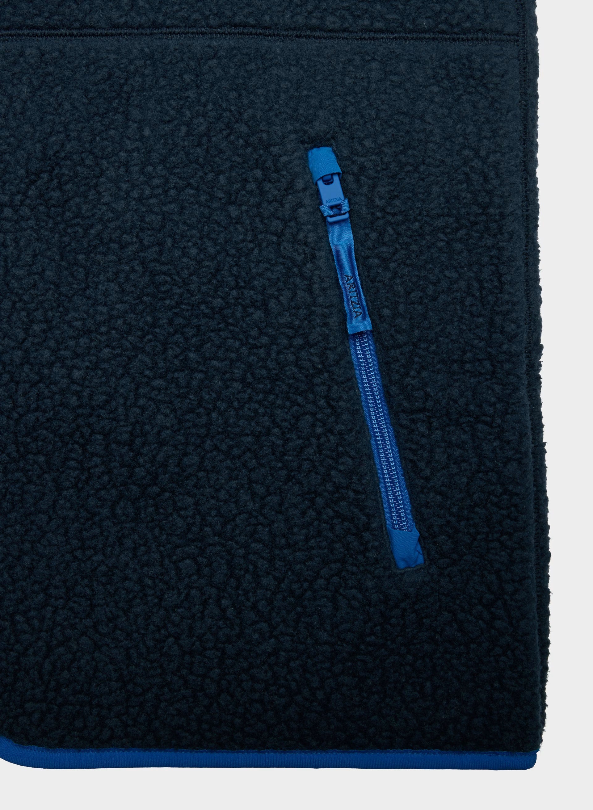 Polartec® Thermal Pro™ Ridgeline Hip Vest - ADMIRAL/ LAZULI BLUE