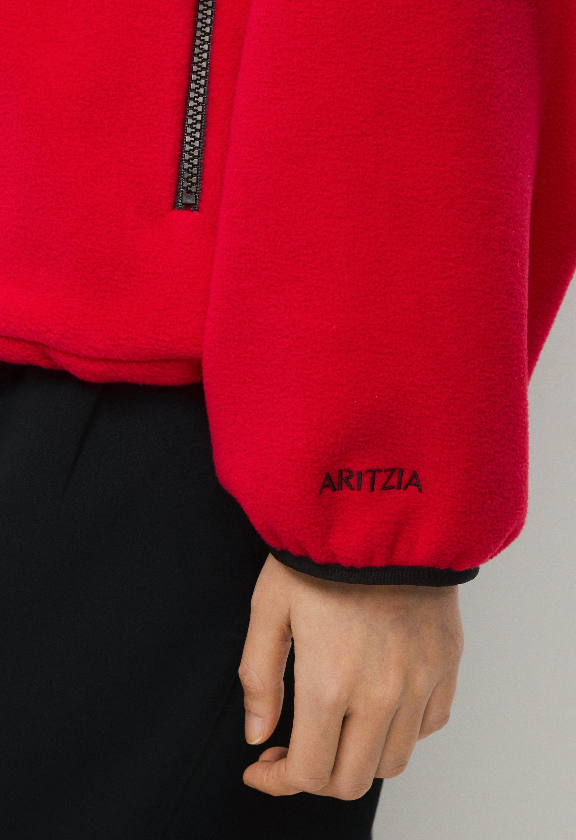 Outlook Zip Mockneck - Bigfoot Fleece - FLASHING RED