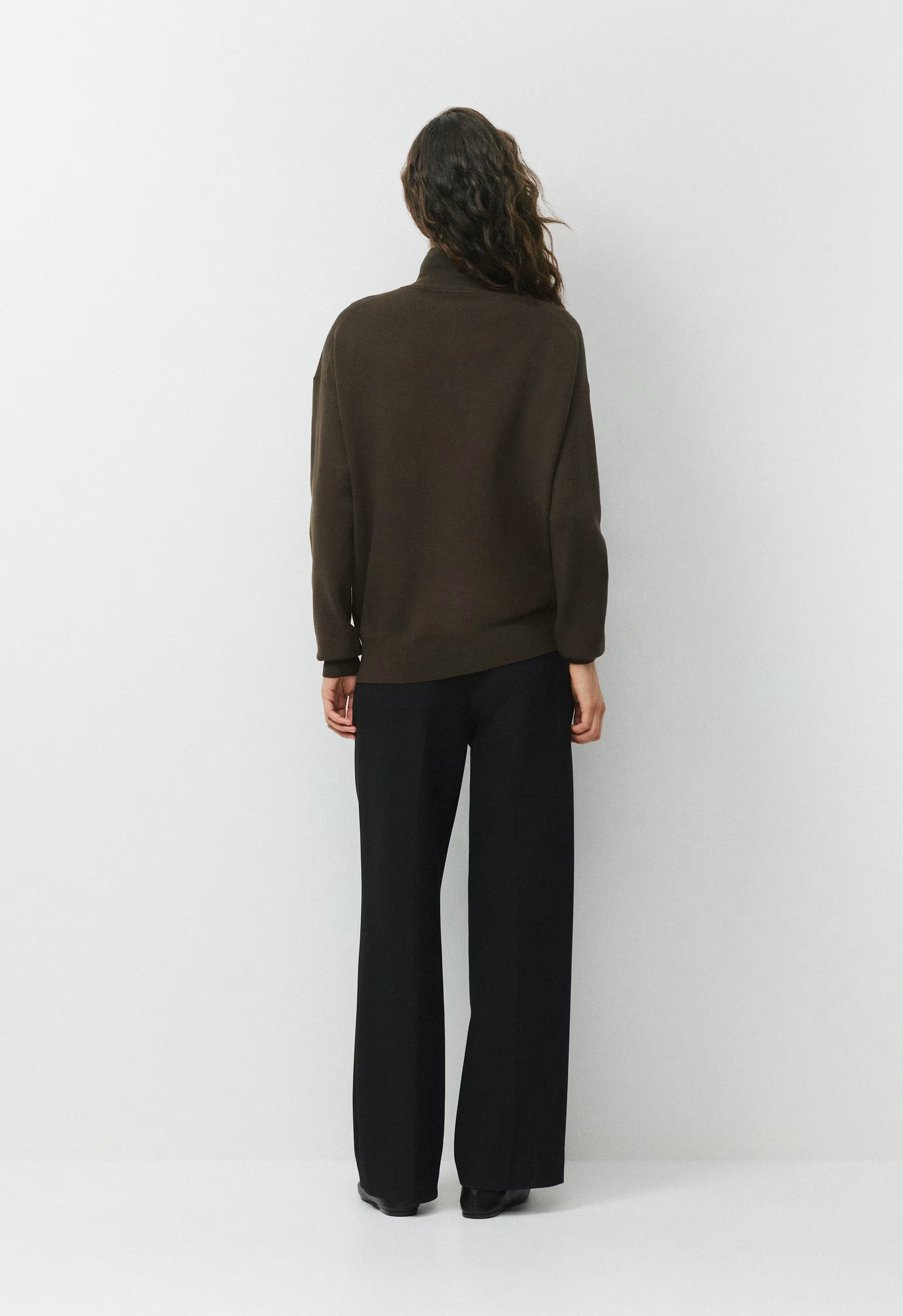 Appoint Sweater - Wonder Yarn - CACAO NIB BROWN