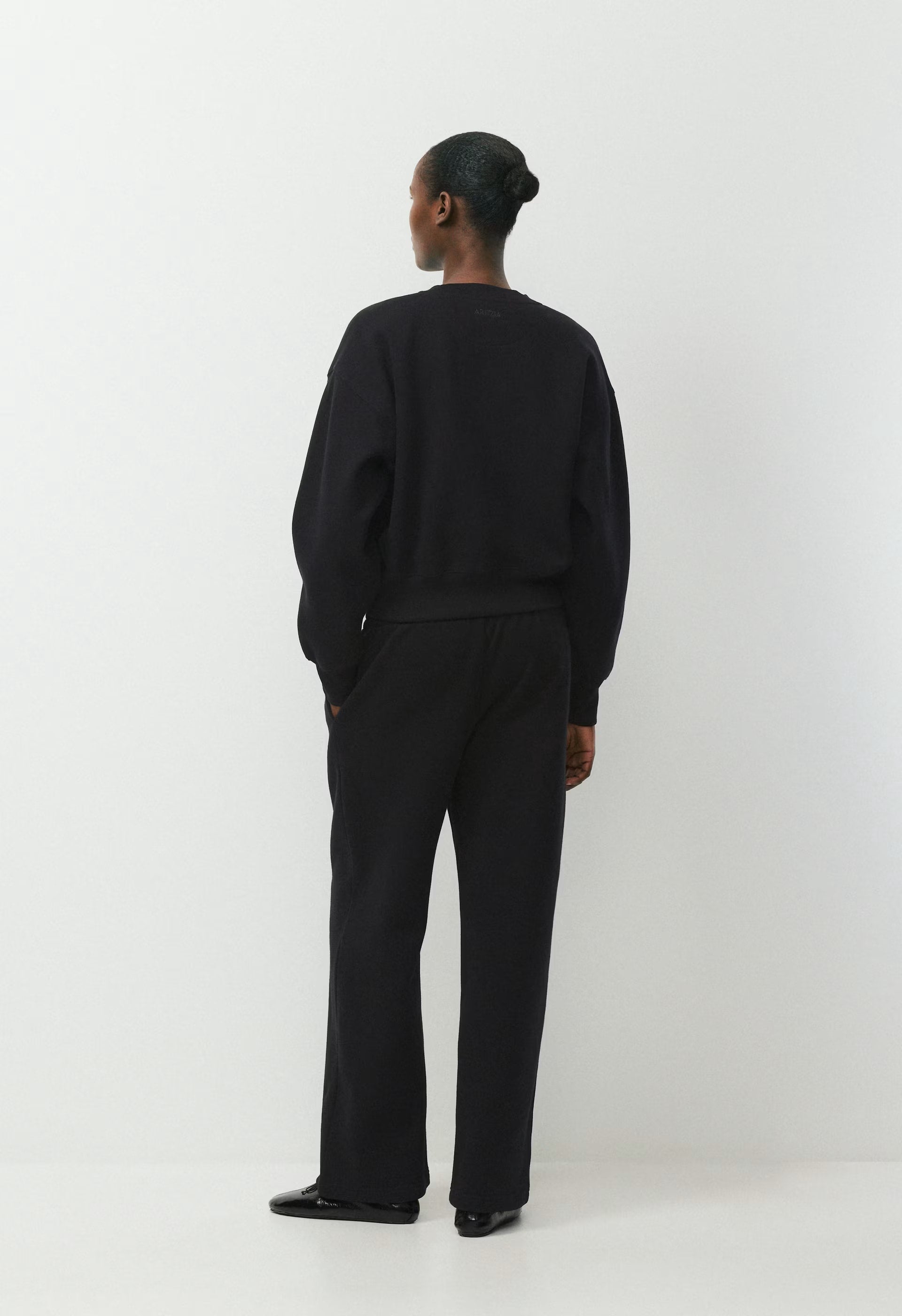 Cozy Sweatfleece Boyfriend Boxy Sweatshirt - BLACK