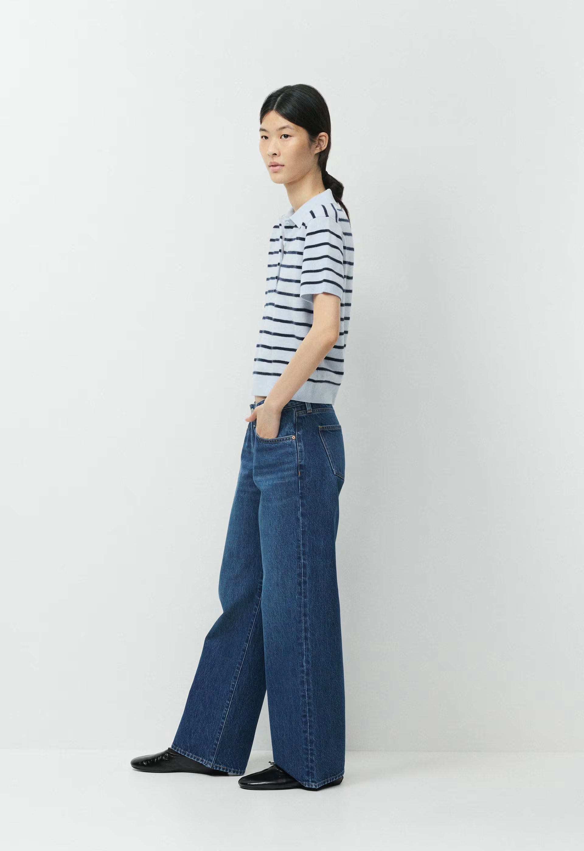 Bare Cashmere Cellini Shortsleeve Sweater - PLNAR/ADMRLNV