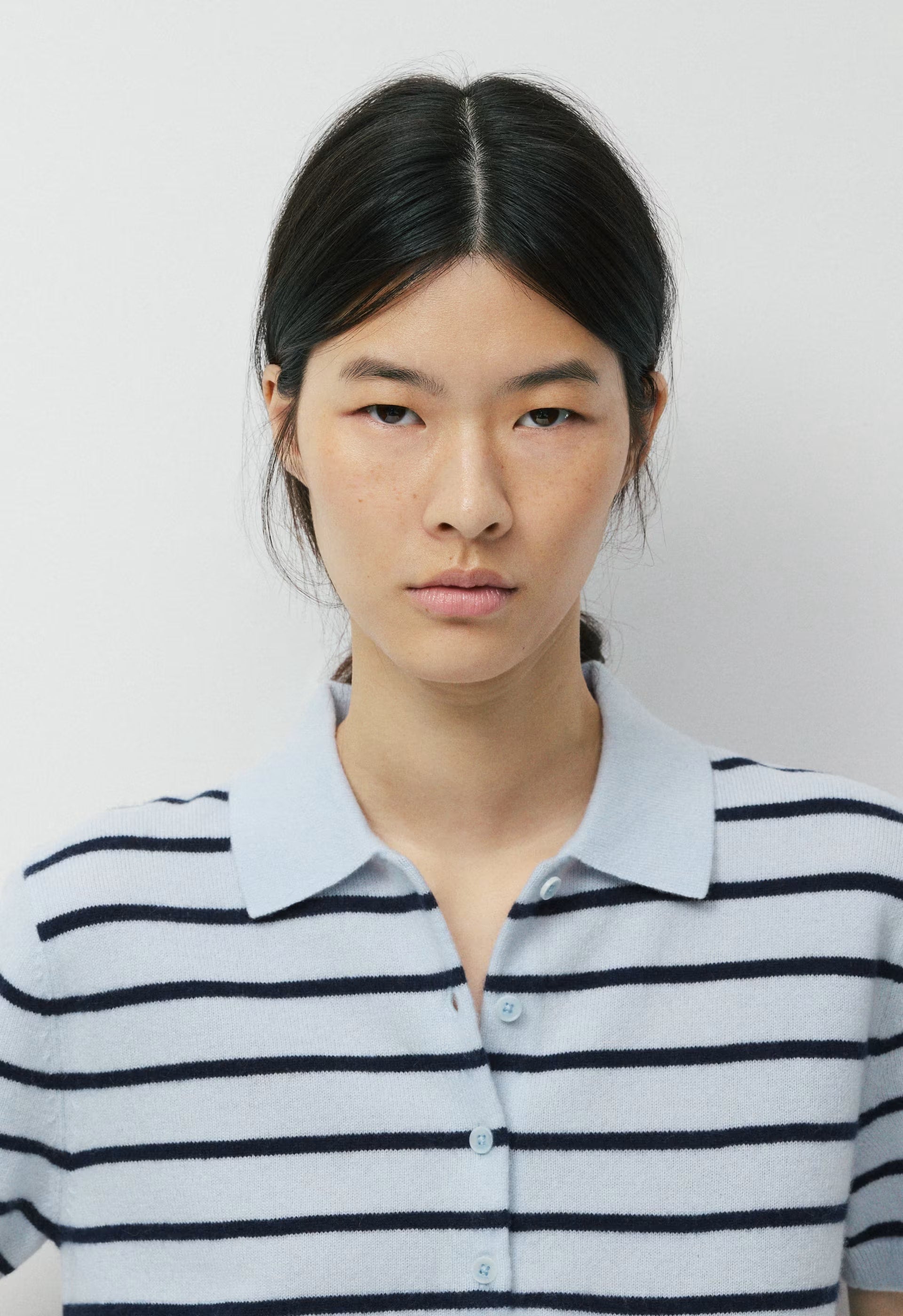 Bare Cashmere Cellini Shortsleeve Sweater - PLNAR/ADMRLNV