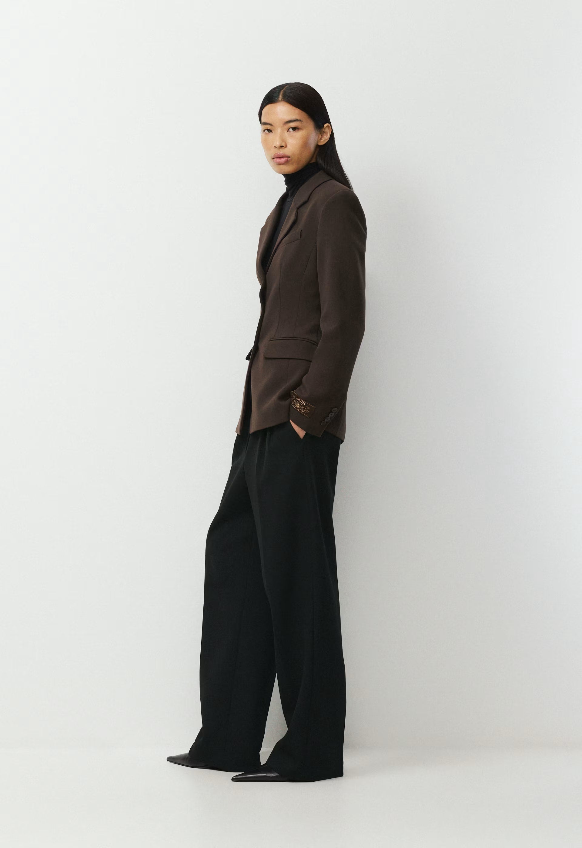 Standout Blazer - Eversential™ - CACAO NIB BROWN