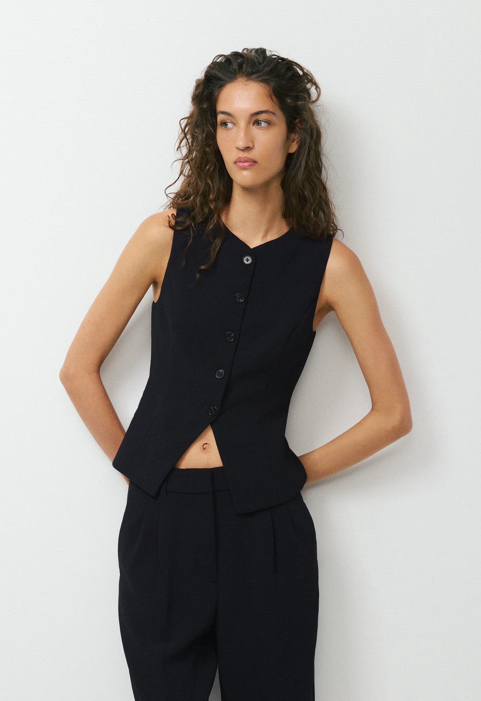 Regal Vest - Crepette™ - BLACK
