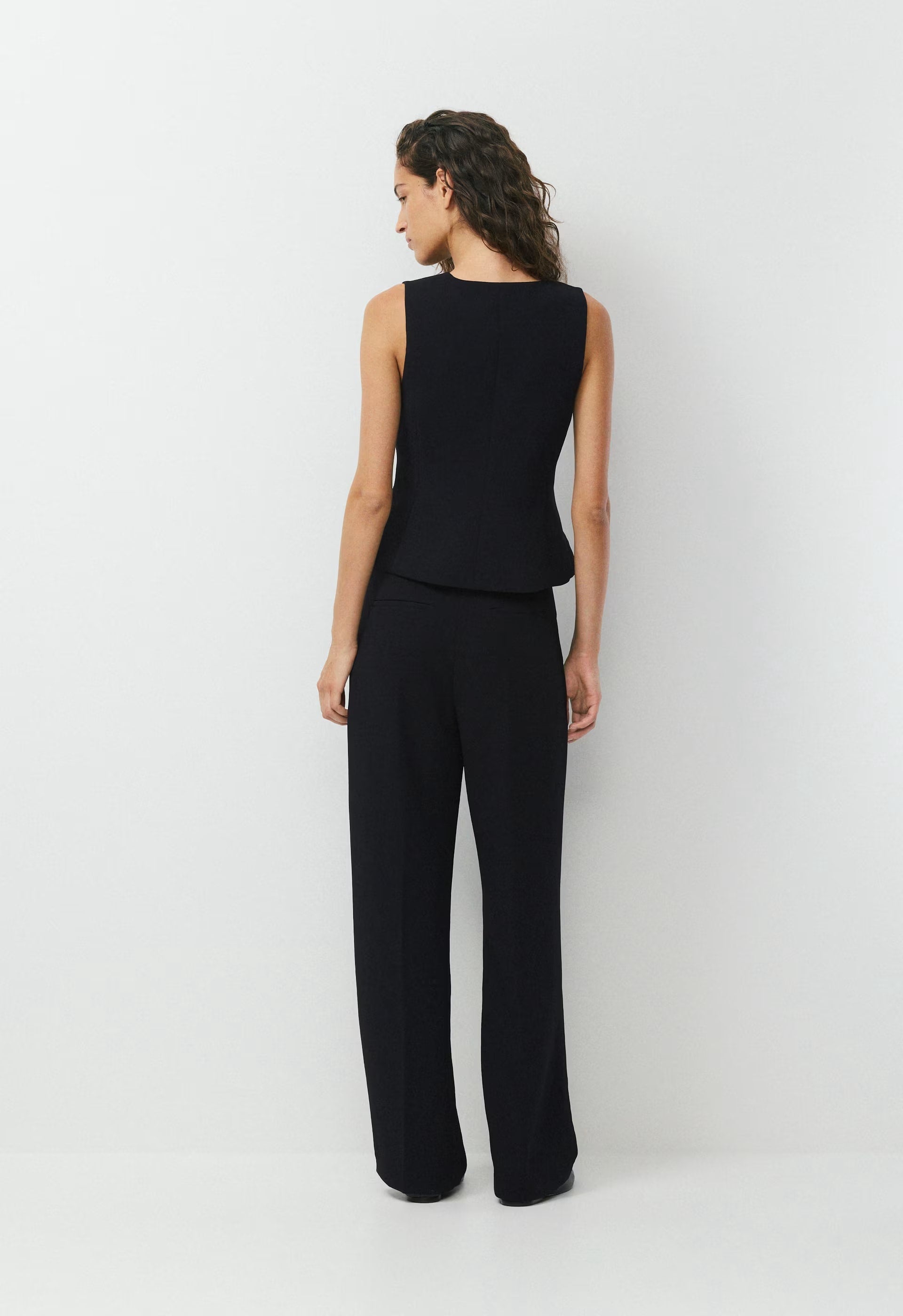 Regal Vest - Crepette™ - BLACK
