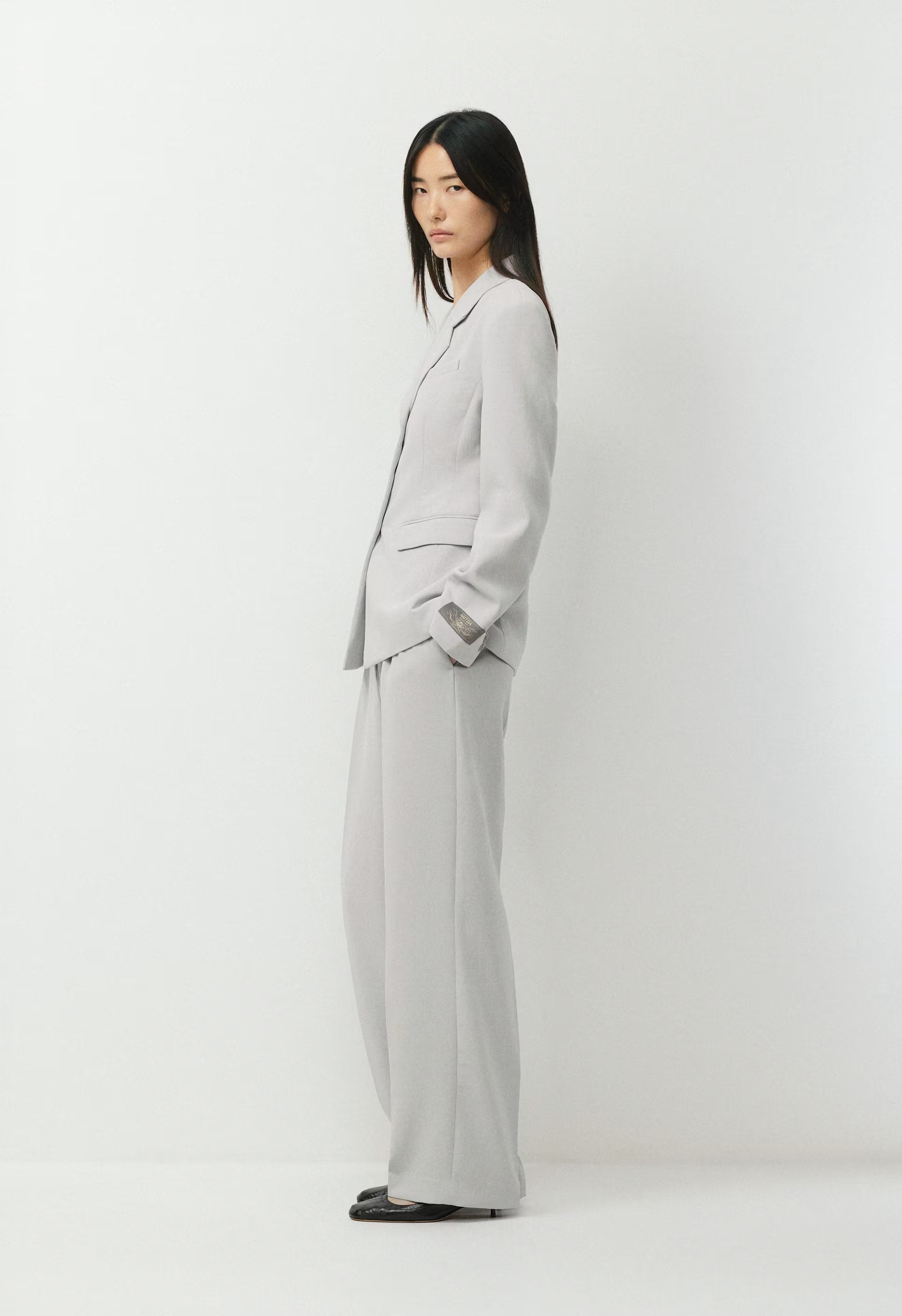 Standout Blazer - Crepette™ - MONUMENT GREY