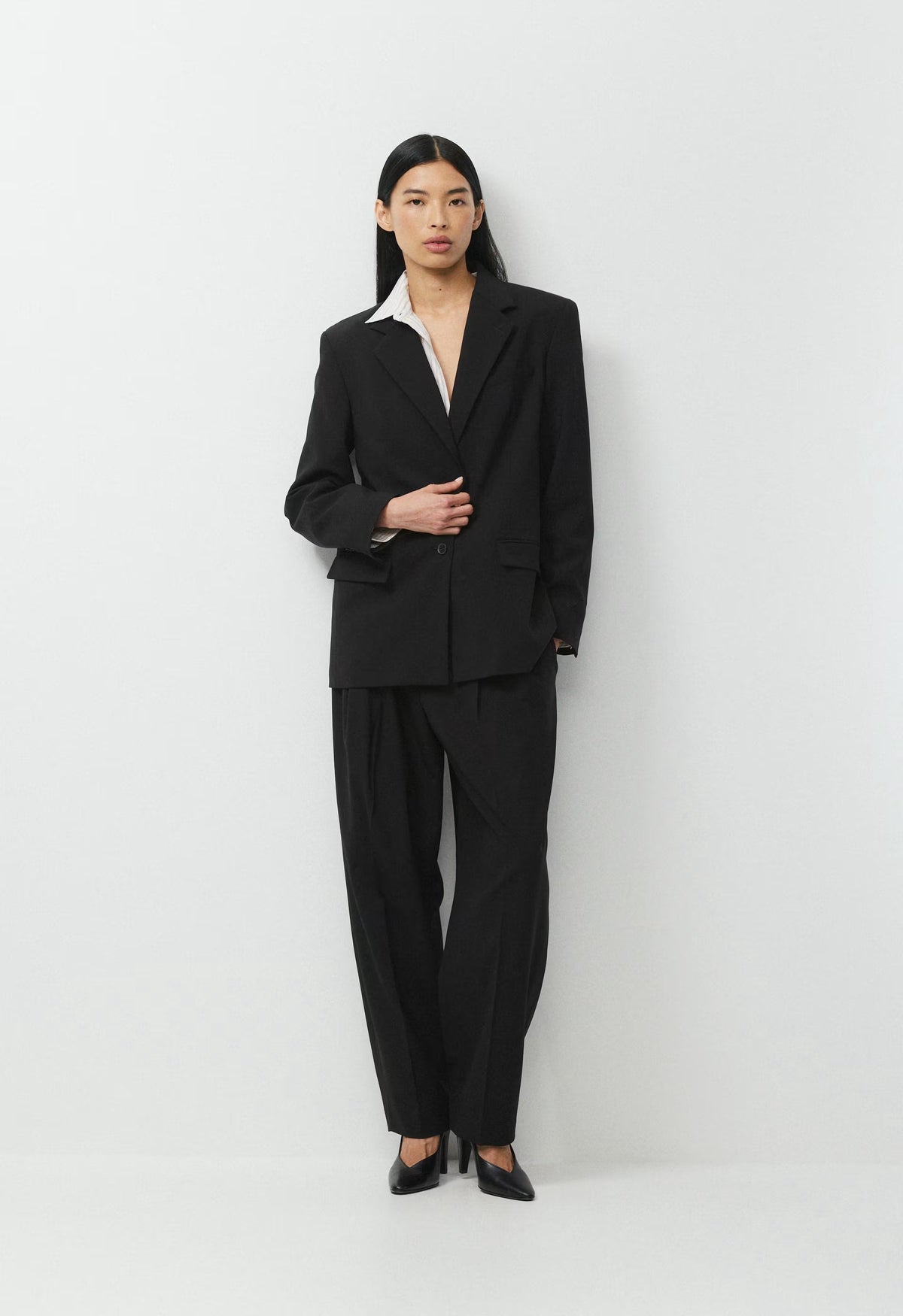 Advance Wool Blazer - BLACK