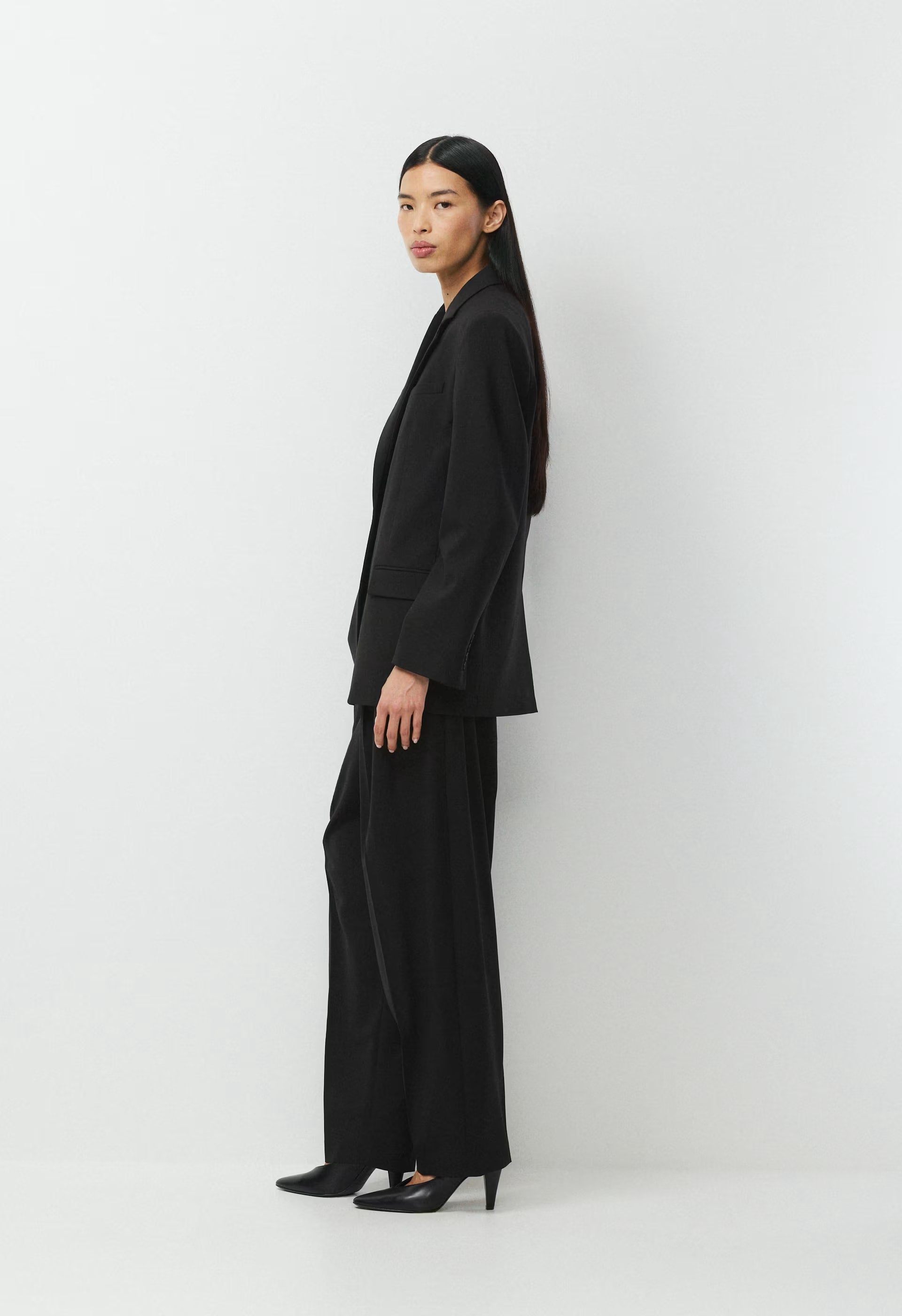 Advance Wool Blazer - BLACK
