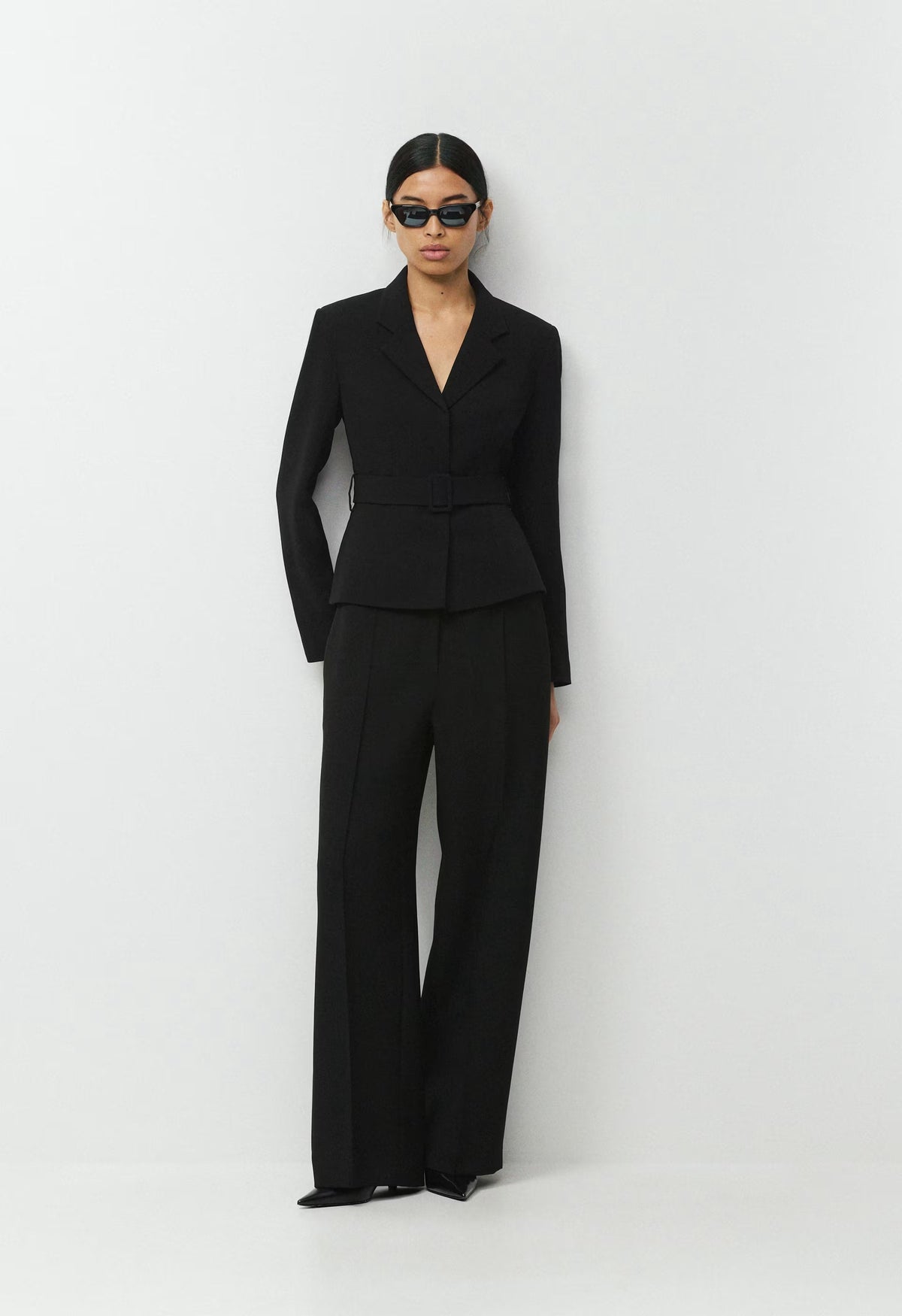 Brynn Blazer - Sway Crepe - BLACK