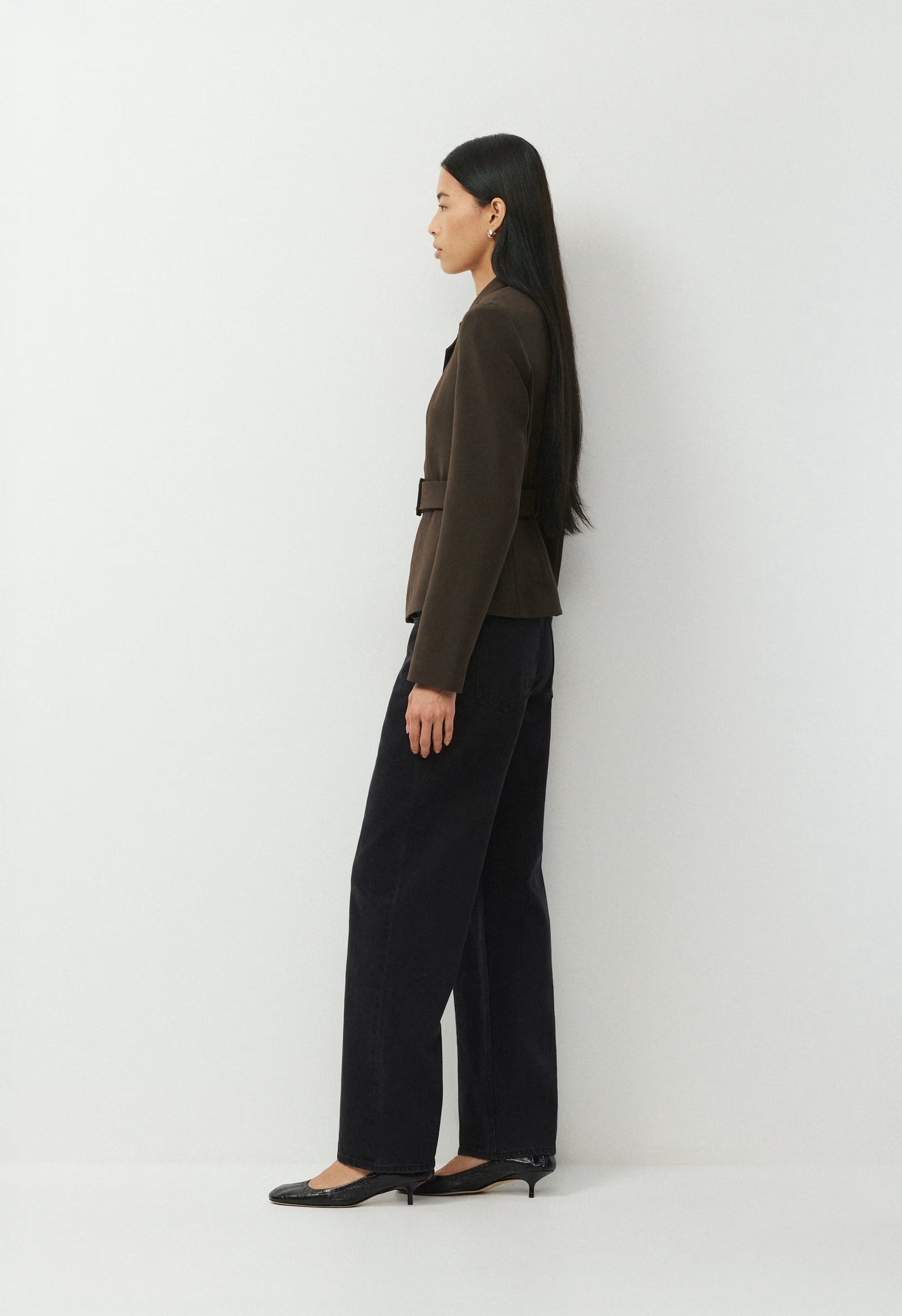 Brynn Blazer - Sway Crepe - DARK COFFEE