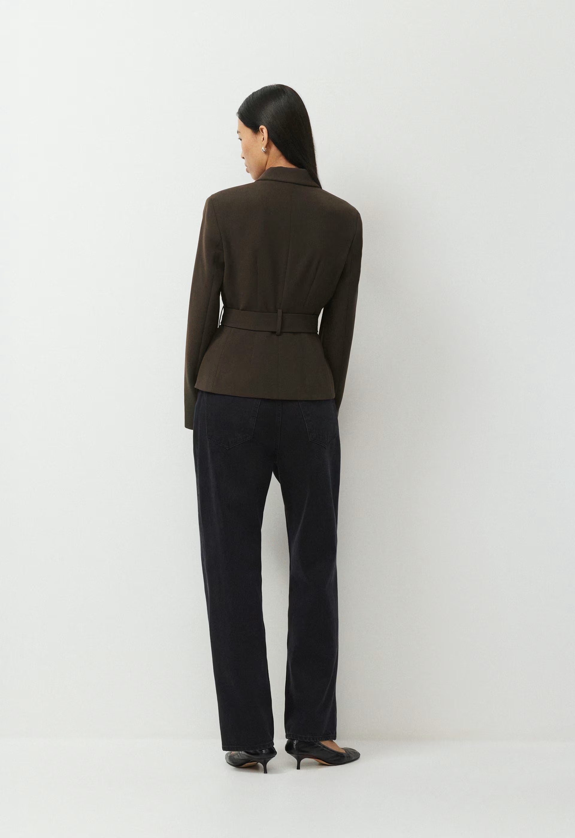 Brynn Blazer - Sway Crepe - DARK COFFEE