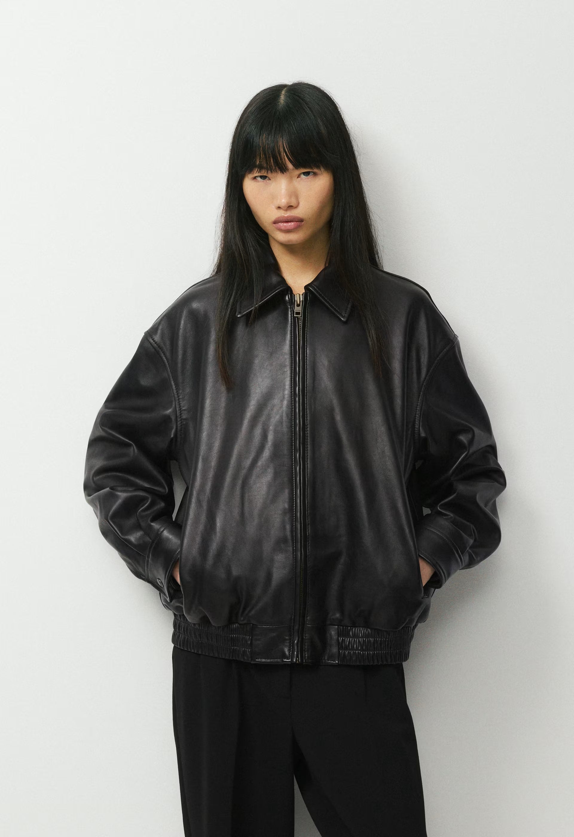 Jones Bomber - Leather - BLACK