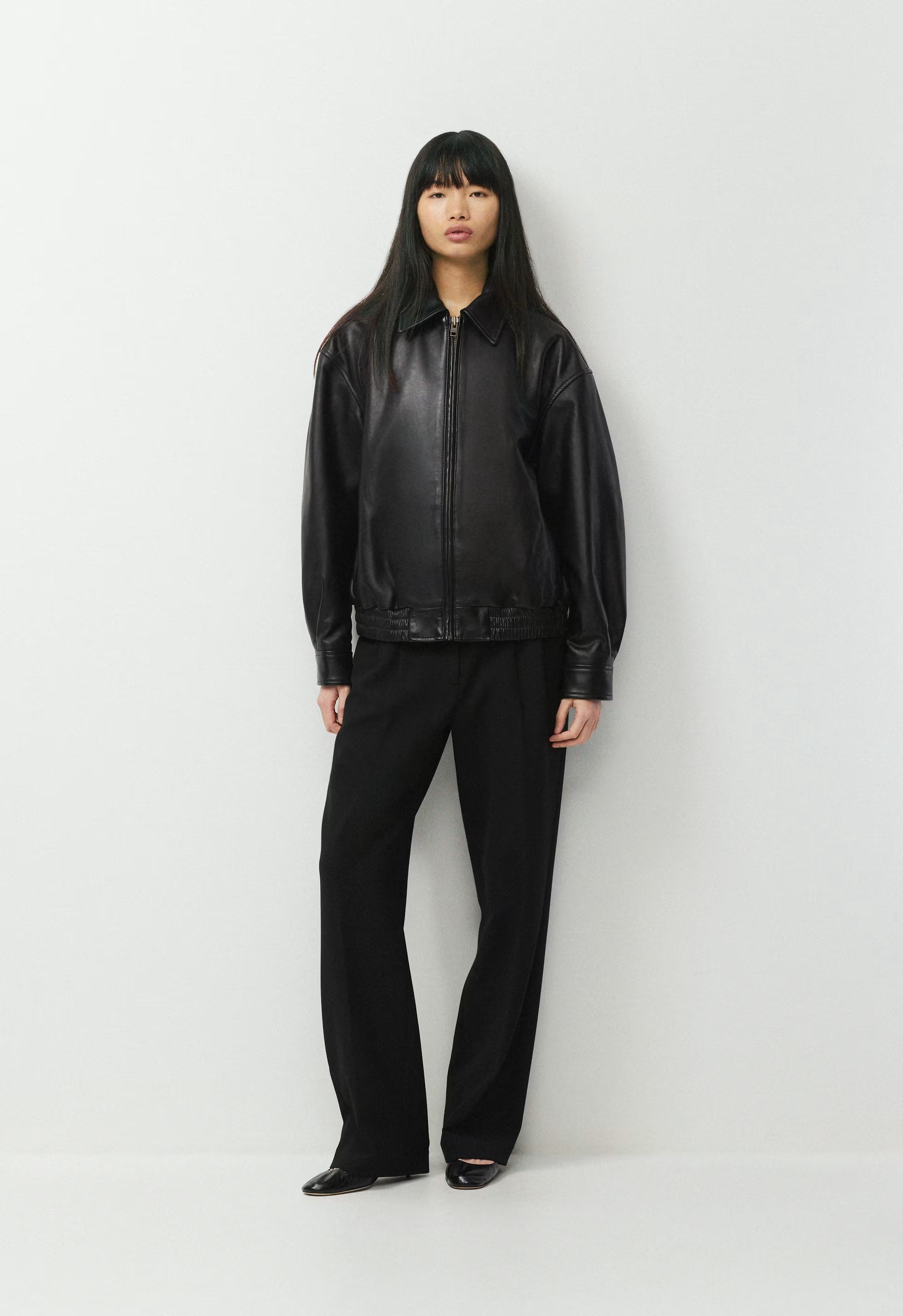 Jones Bomber - Leather - BLACK