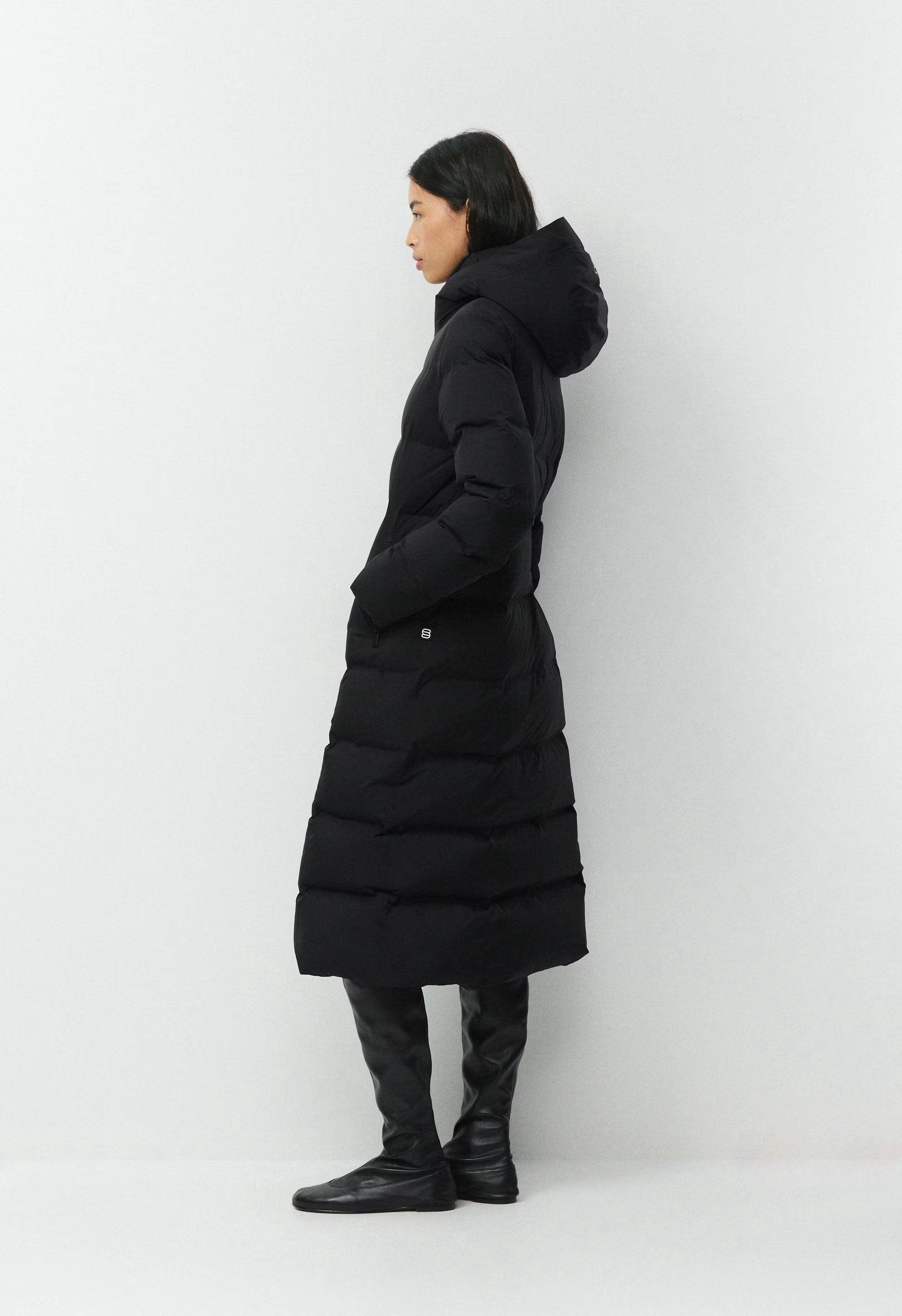 The SuperSnug Puff₂O™ Long - Rainstop™ - BLACK