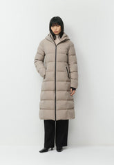 The SuperSnug Puff₂O™ Long - Rainstop™ - MODERN TAUPE