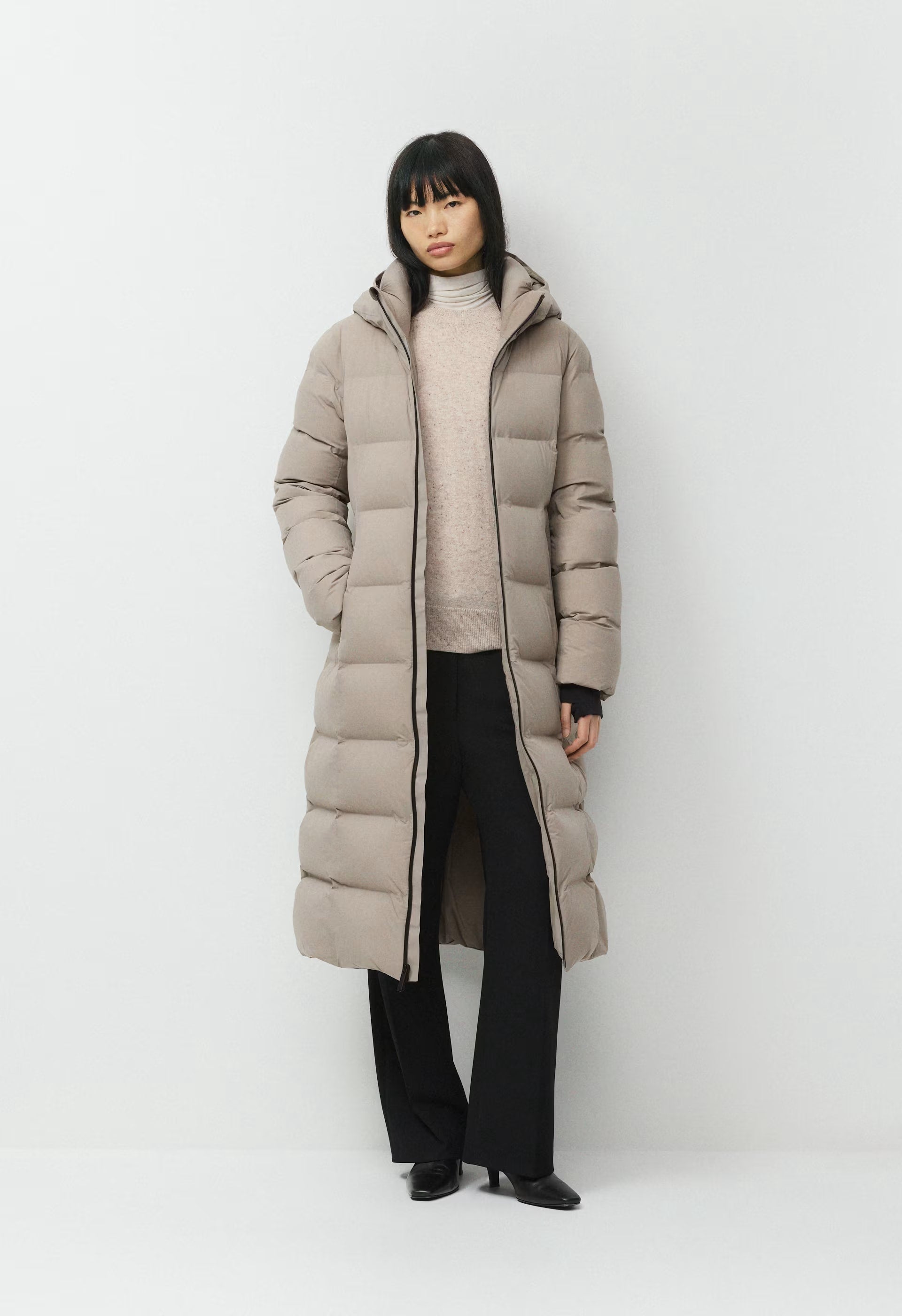 The SuperSnug Puff₂O™ Long - Rainstop™ - MODERN TAUPE