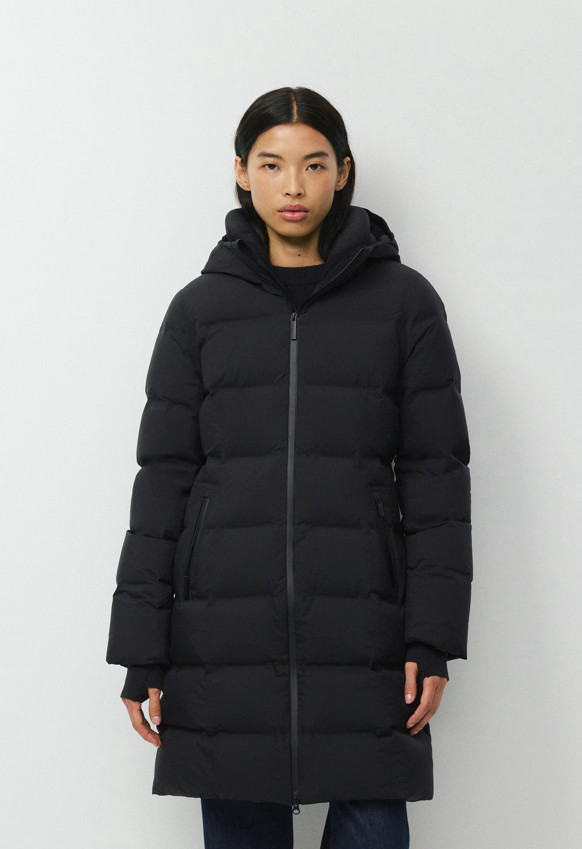 The SuperSnug Puff₂O™ Mid - Rainstop™ - BLACK