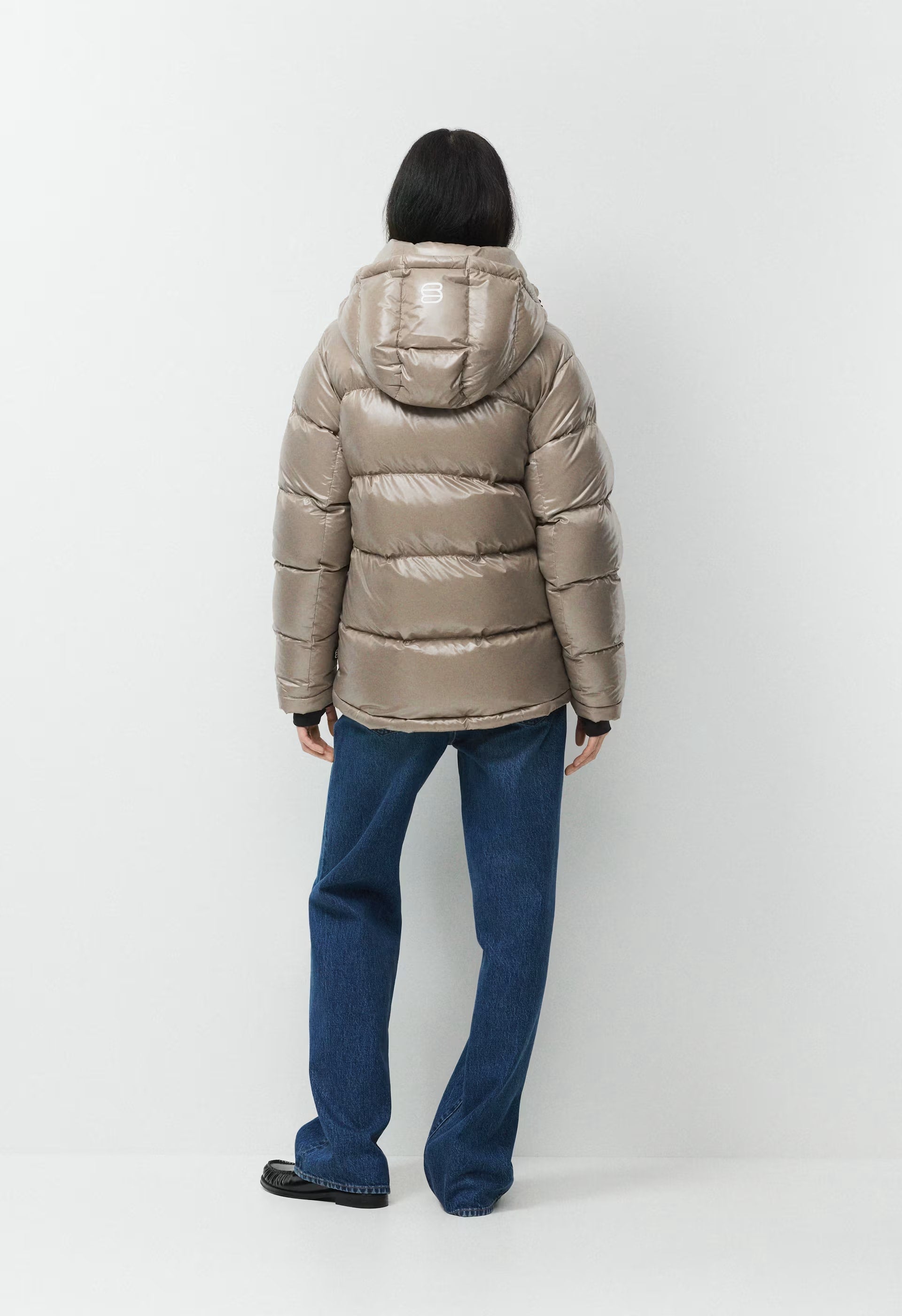 The Super Puff™ - Hi-Gloss - MODERN TAUPE