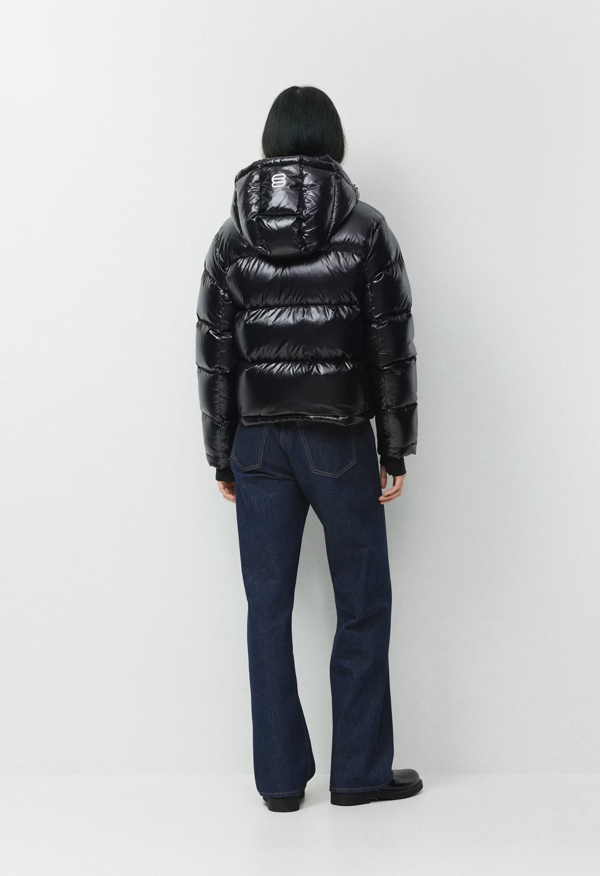 The Super Puff™ Shorty - Hi-Gloss - BLACK