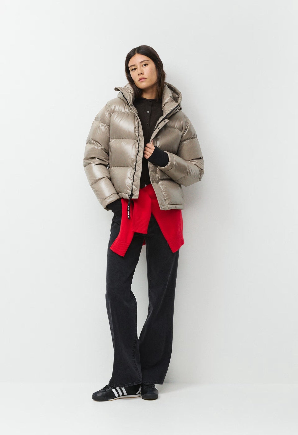 The Super Puff™ Shorty - Hi-Gloss - PROSPERITY RED